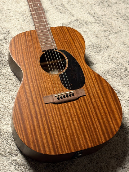 Martin Road Series 000-10E Sapele Acoustic Guitar w/Bag