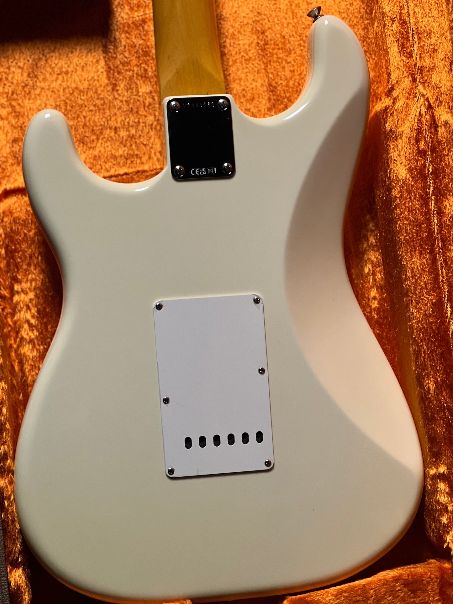 Fender American Vintage II 61 Stratocaster with Rosewood FB in Olympic White V2444963