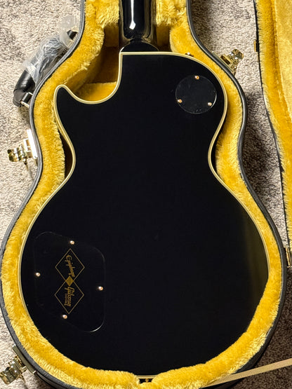 Epiphone Inspired by Gibson Custom 1957 Les Paul Custom Reissue in Ebony