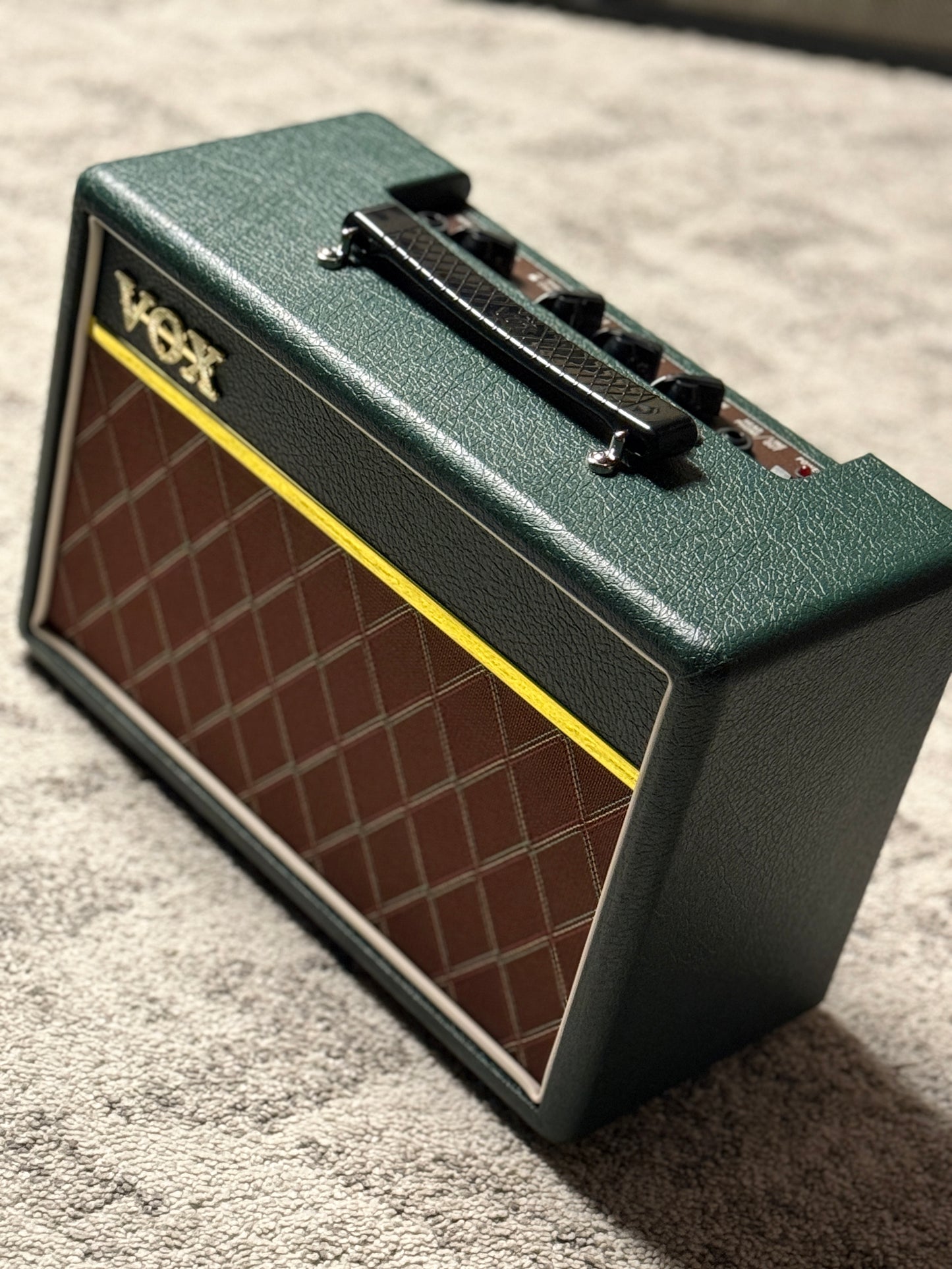 Vox Pathfinder 10 1x6.5 inch 10-watt Combo Amp Limited Edition British Racing Green