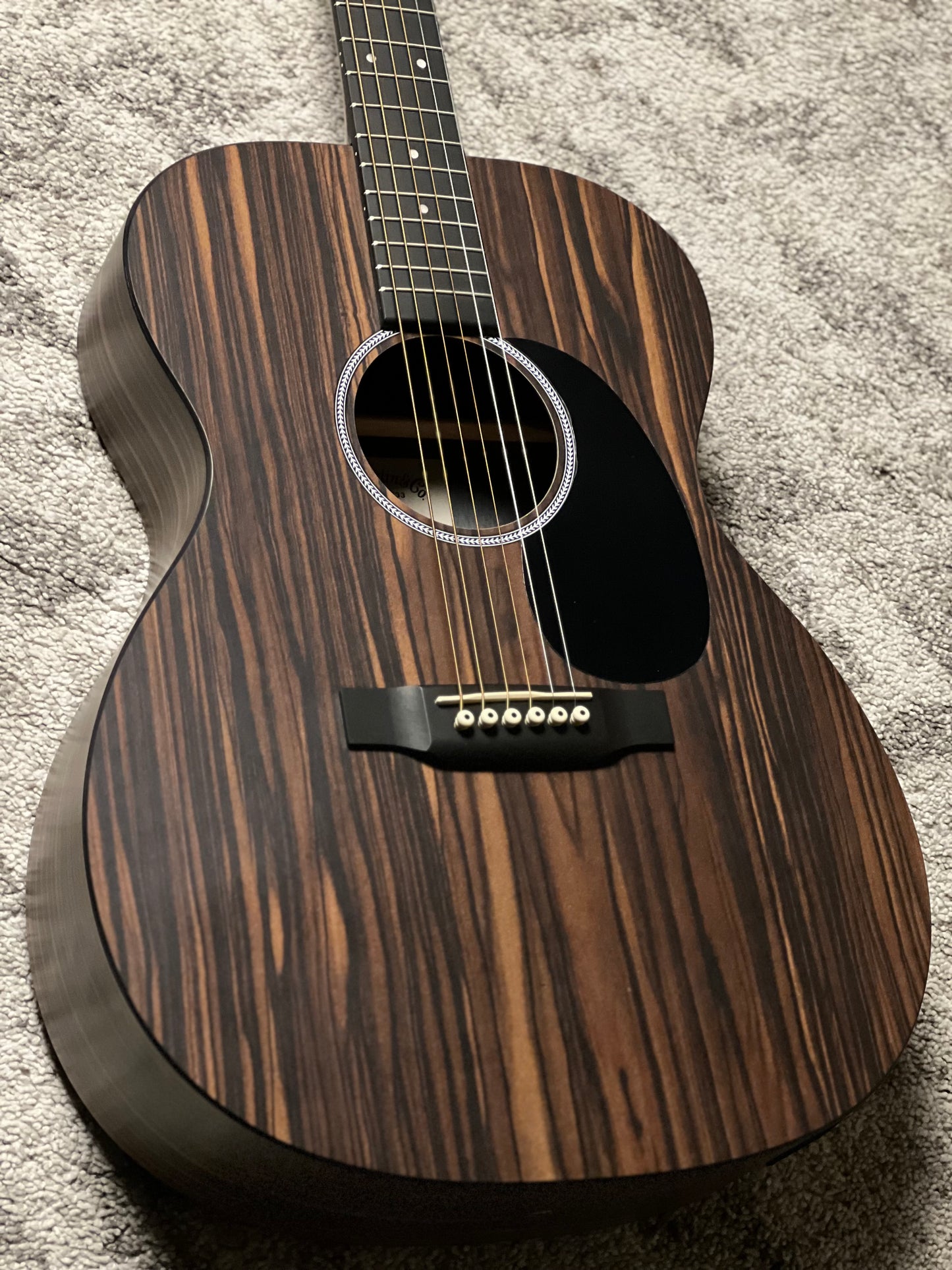 Martin CMX008-000XE Macassar Ebony Limited Edition