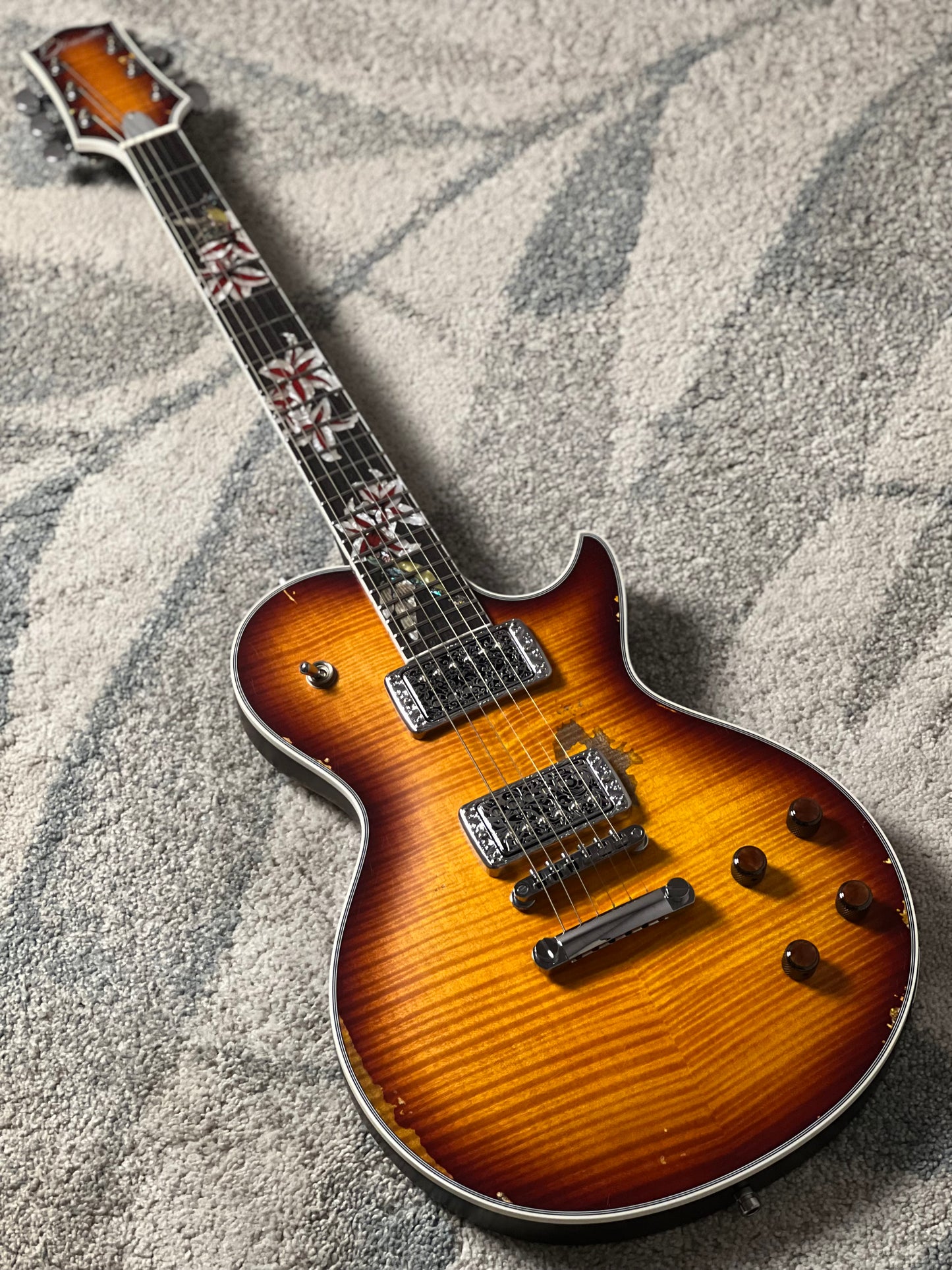 Dhatarattha Custom DLP in Iced Te Burst with 5A Quilt Top and Blooming Lilies Inlay