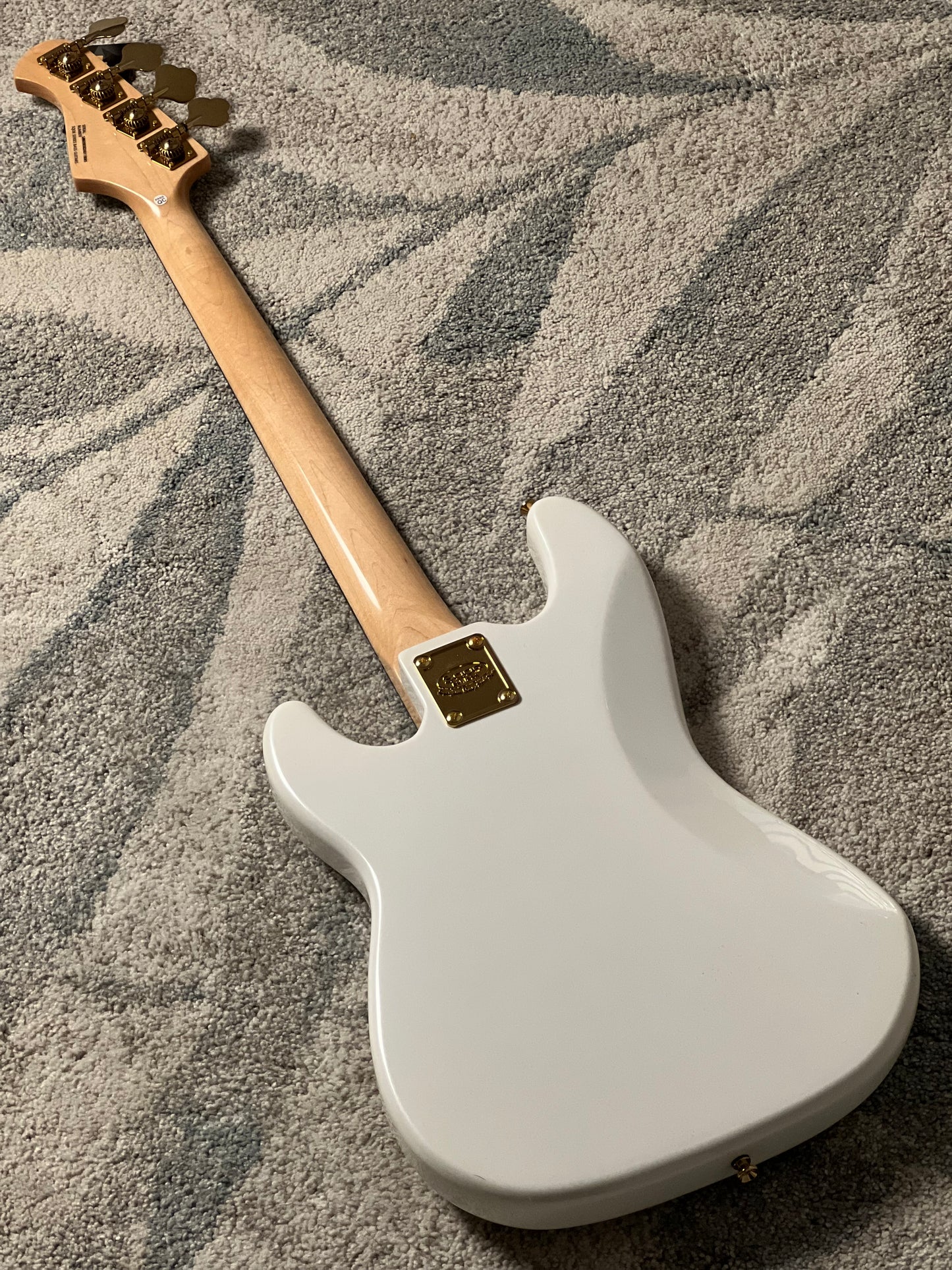SQOE SPB609 4-STRING PB-STYLE in White