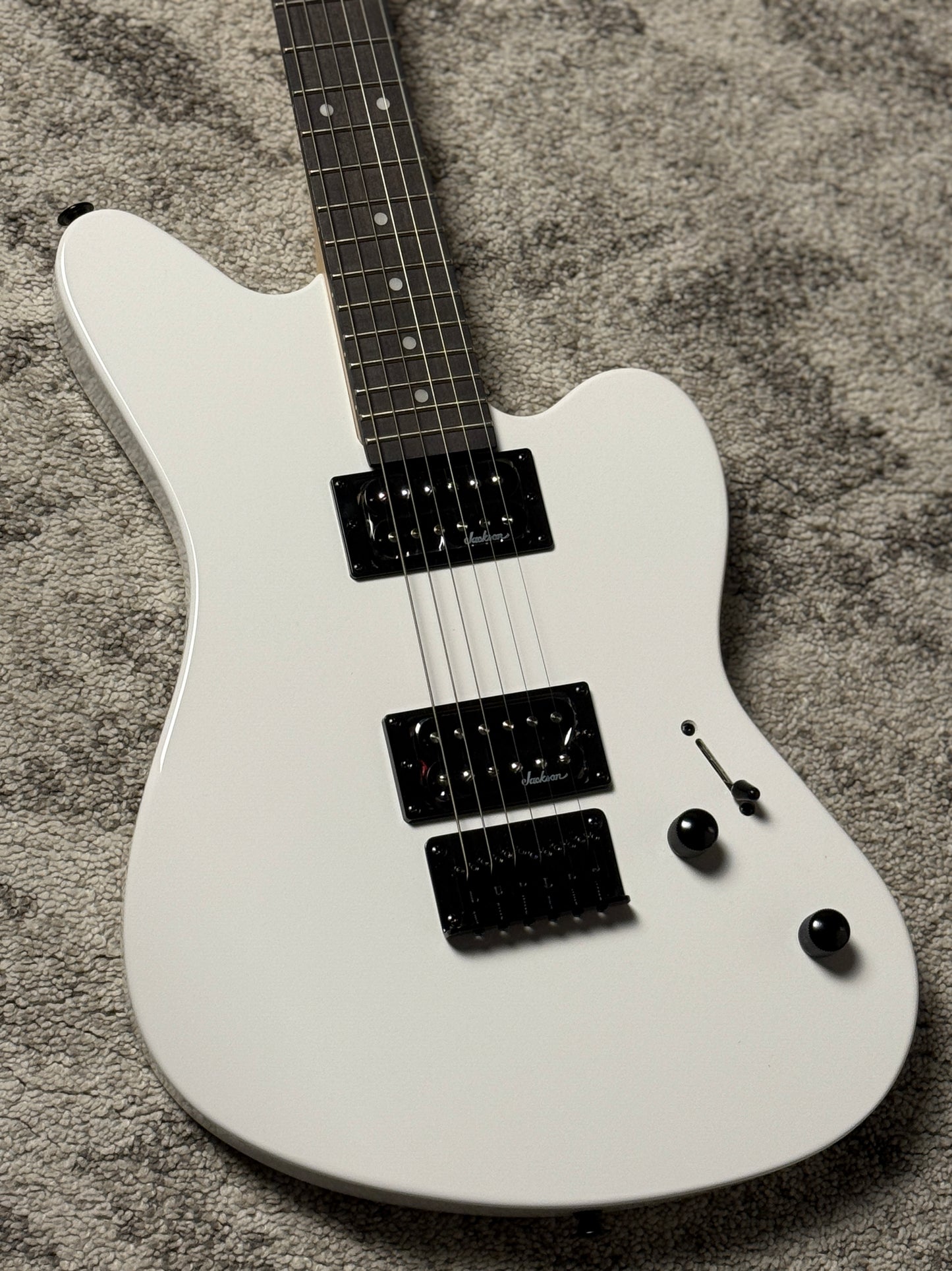 Jackson JS Series Surfcaster JS22 HT in Snow White