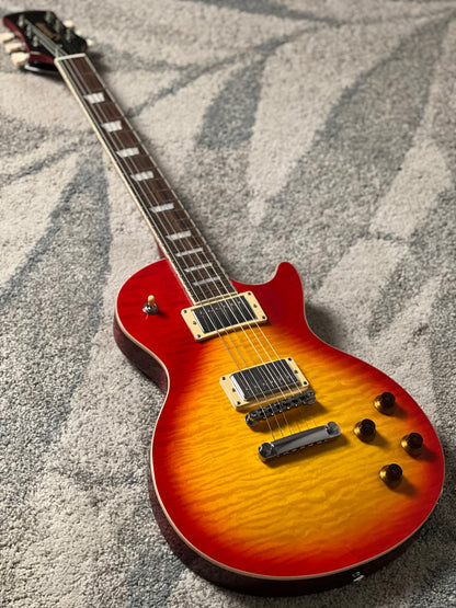 Soloking MLP Tribute-II in Cherry Sunburst