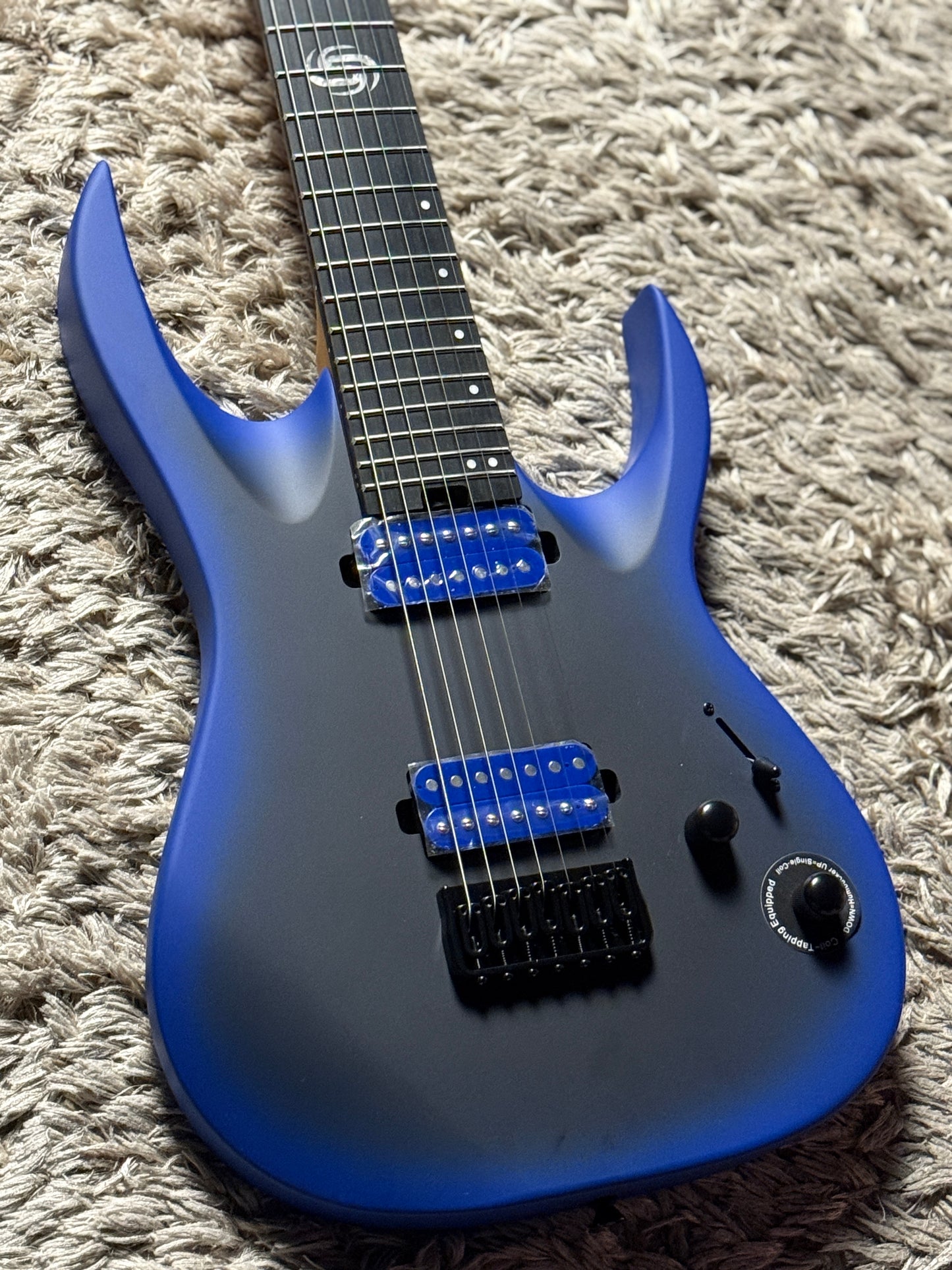 SQOE SEIB7S 7 String in Satin Neon Blue