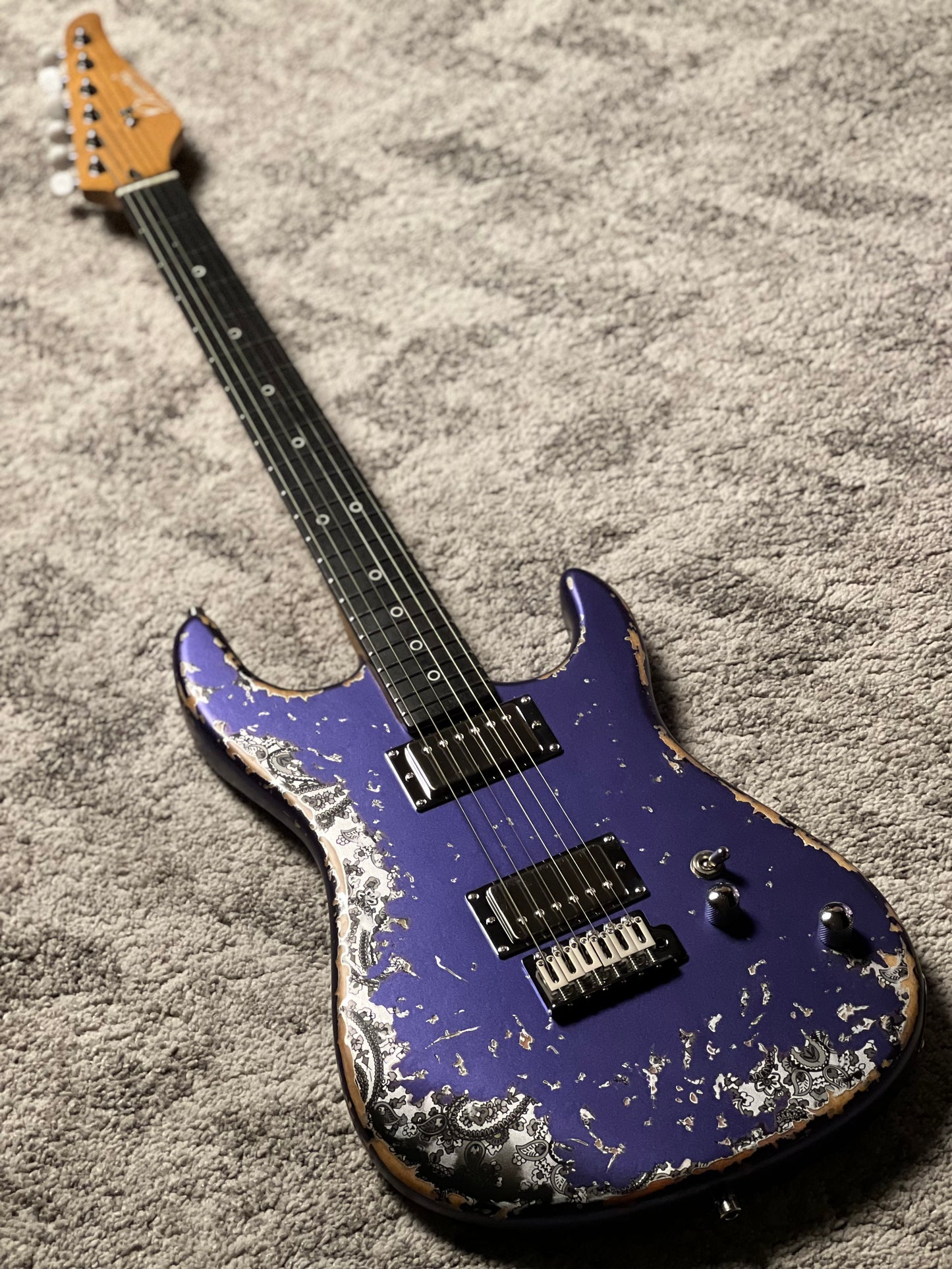 Dhatarattha Performance DST HH in Royal Purple Over Black Paisley with RW FB and Nitrocellulose Lacquer Relic