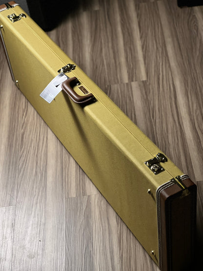 Fender Classic Series Precision/Jazz Bass Guitar Wood Case Tweed