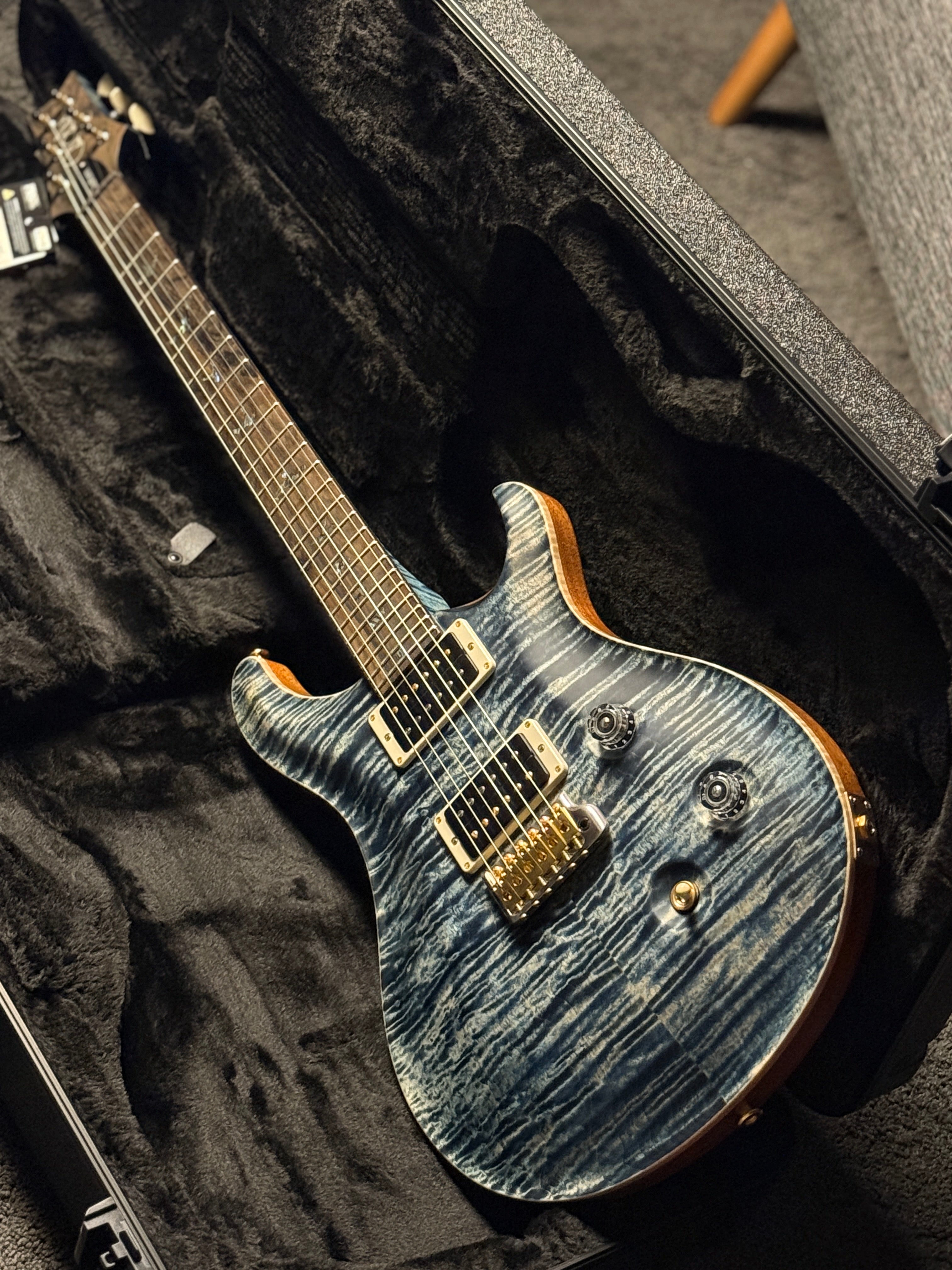 PRS Custom 24 Wood Library in Faded Whale Blue with Satin Stained