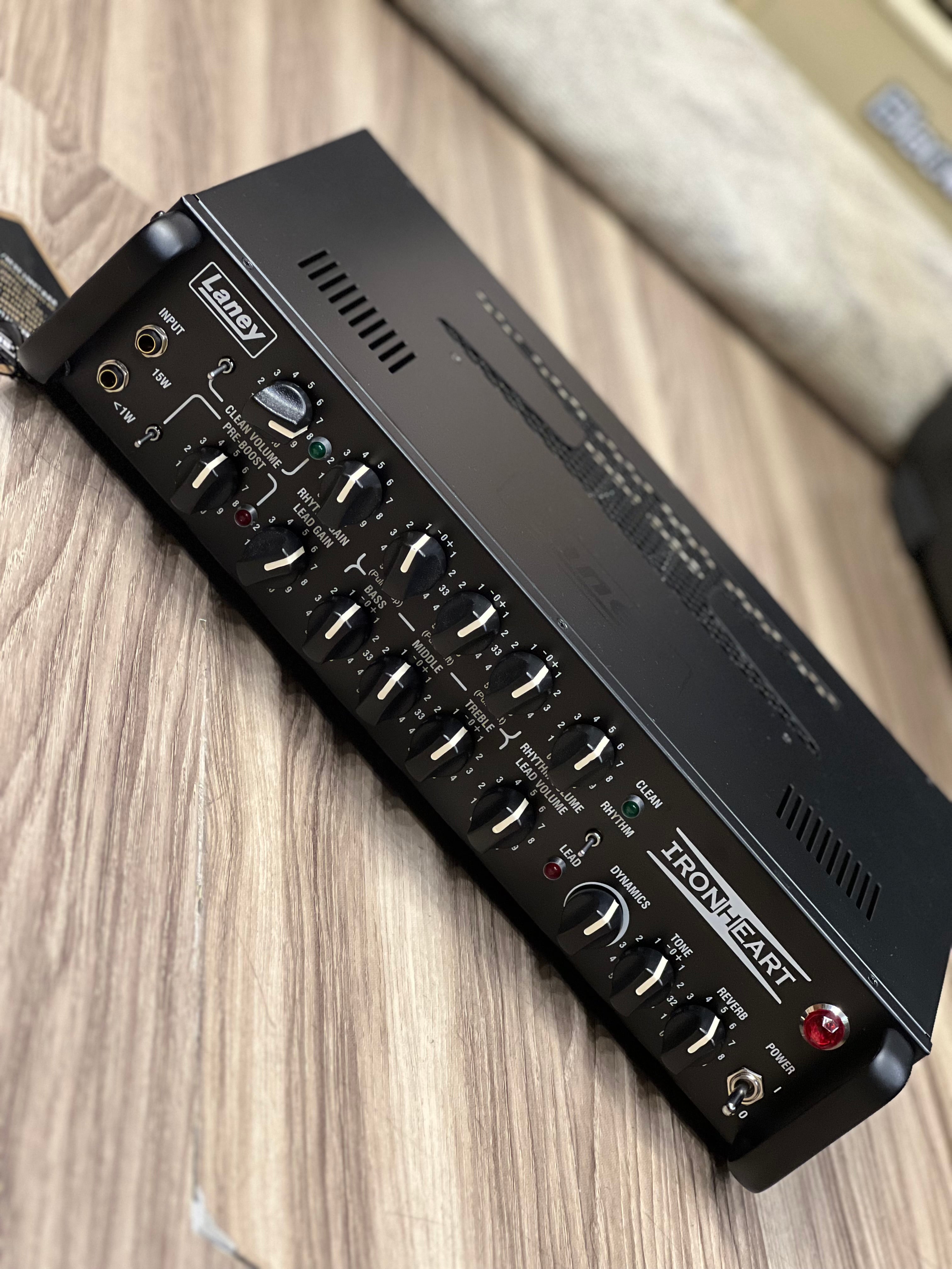 Laney Ironheart IRT-Studio 15-watt Rackmount Tube Head