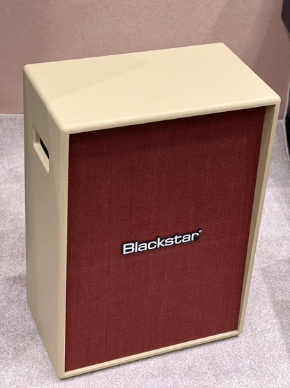 Blackstar Debut 212V Vertical 100-watt 2 x 12-inch Cabinet in Cream