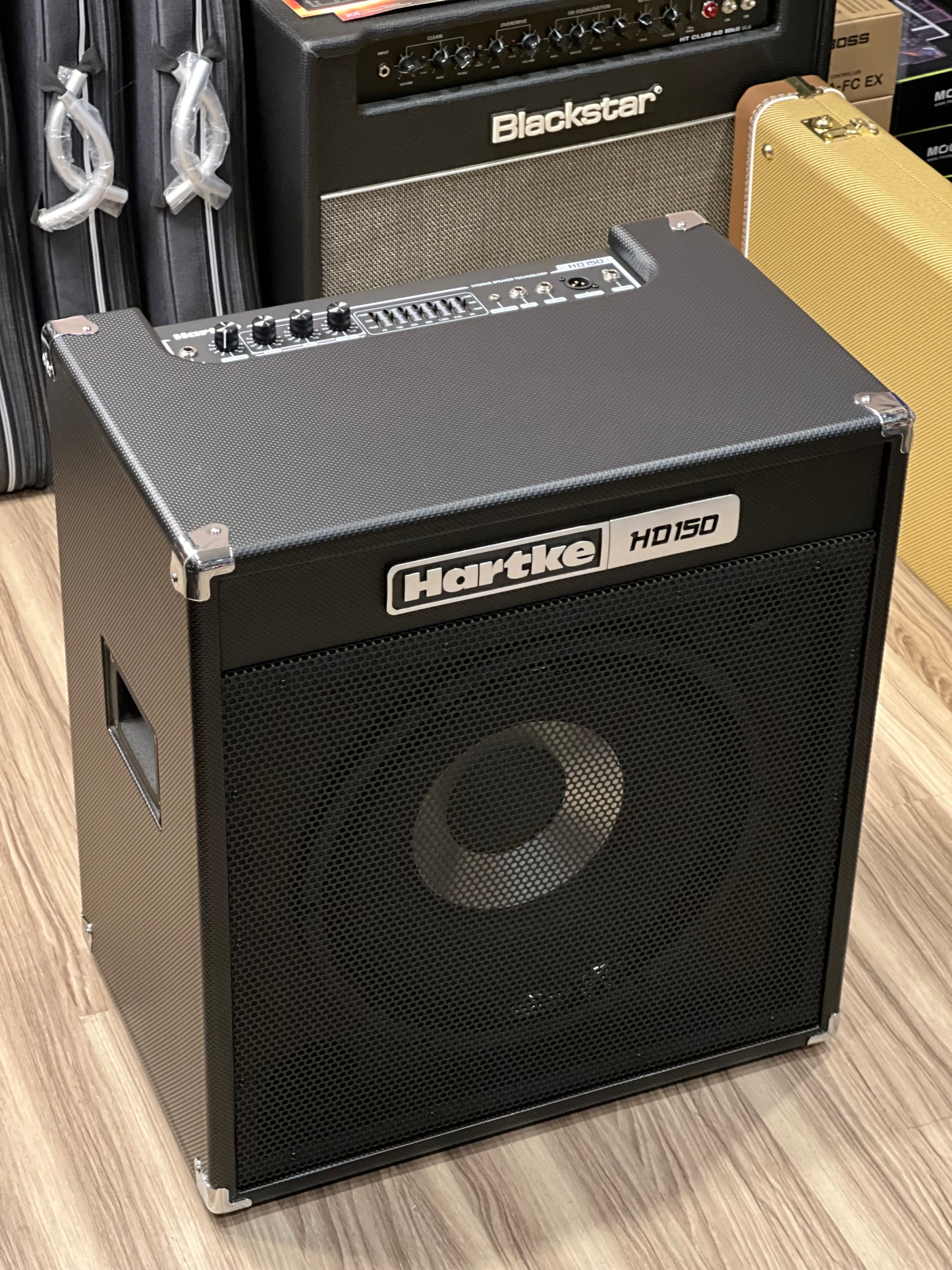 Hartke Hydrive HD150 150W 15" Bass Combo Ampli