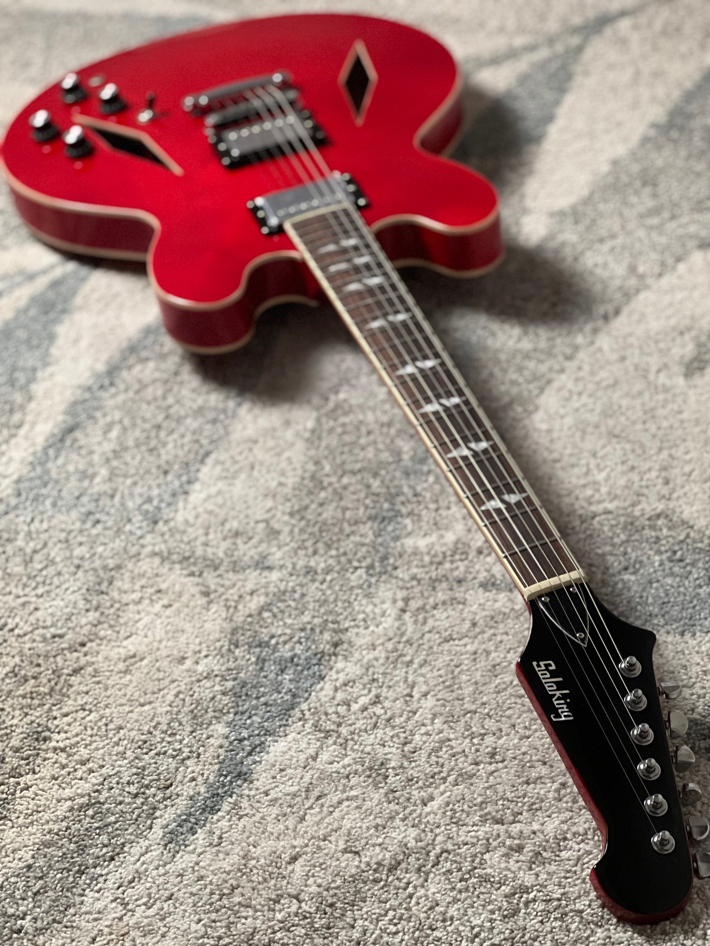 Soloking SDG-335 Dave Grohl Style Tribute in Cherry Red