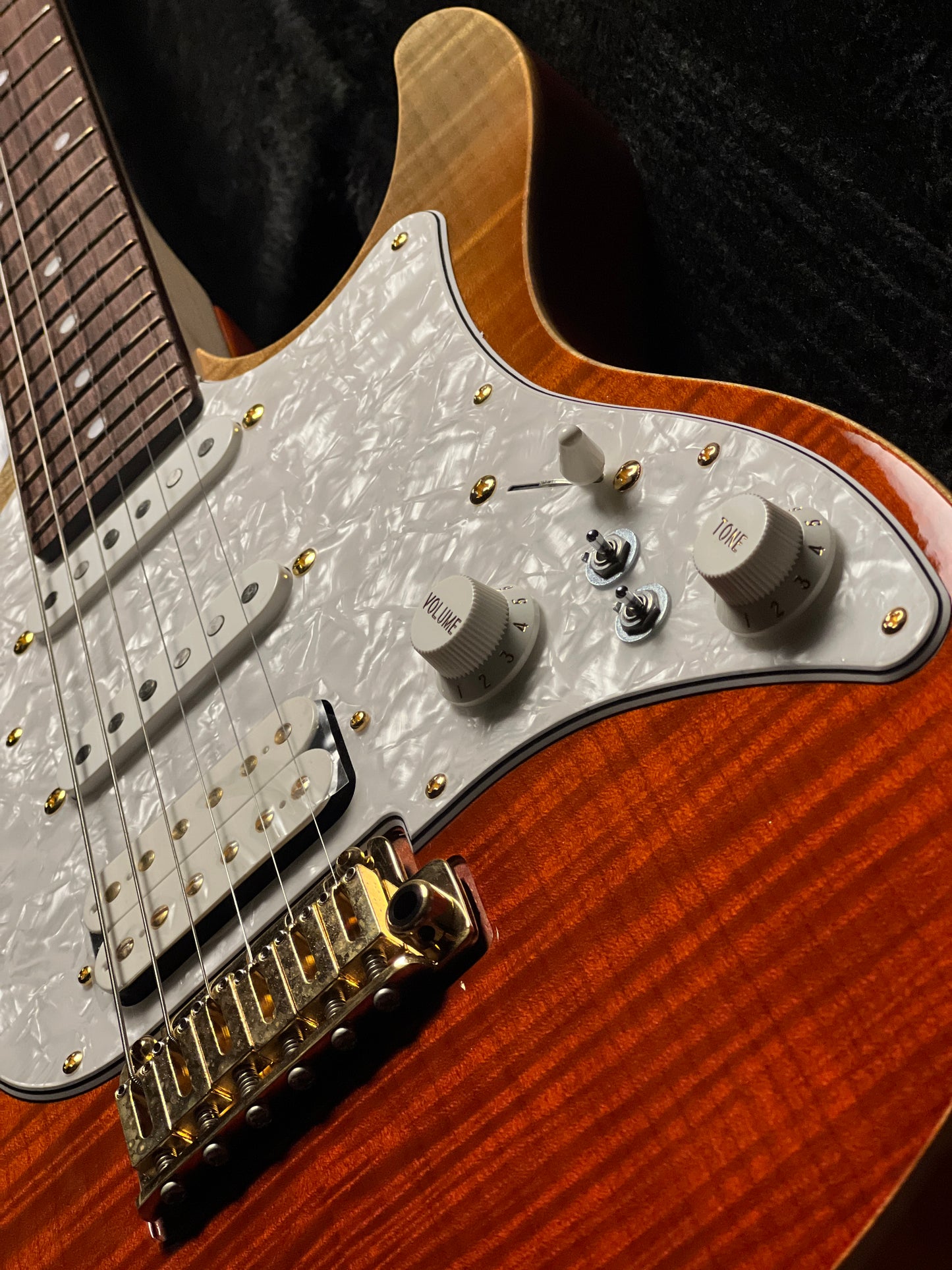 Fujigen FGN Expert EOS Odyssey in Ripe Kaki Gradation with Hardshell Case G230896