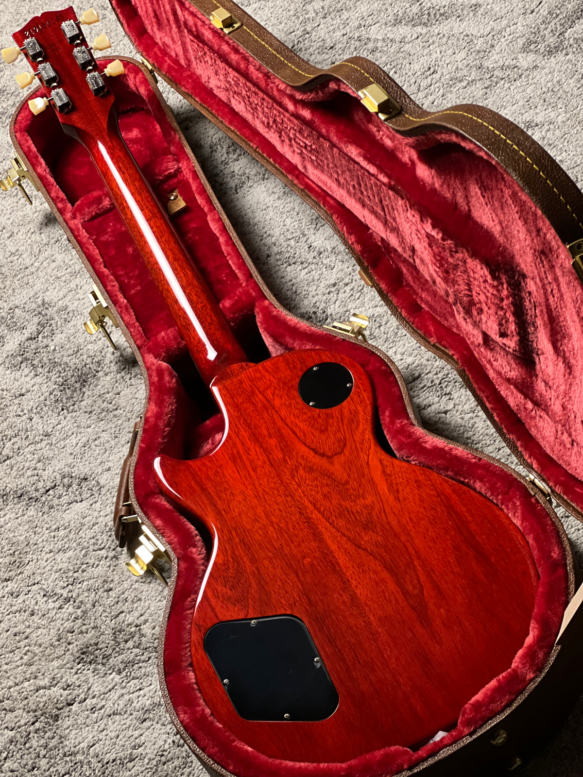 Gibson Japan Exclusive Les Paul Standard 50s "Custom Shop Top" in Heritage Cherry Sunburst 219150145