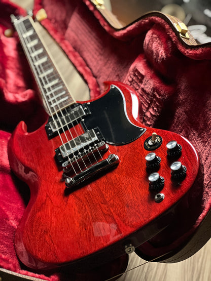 Gibson SG Standard '61 in Vintage Cherry w/Case 234040104 (B STOCK)