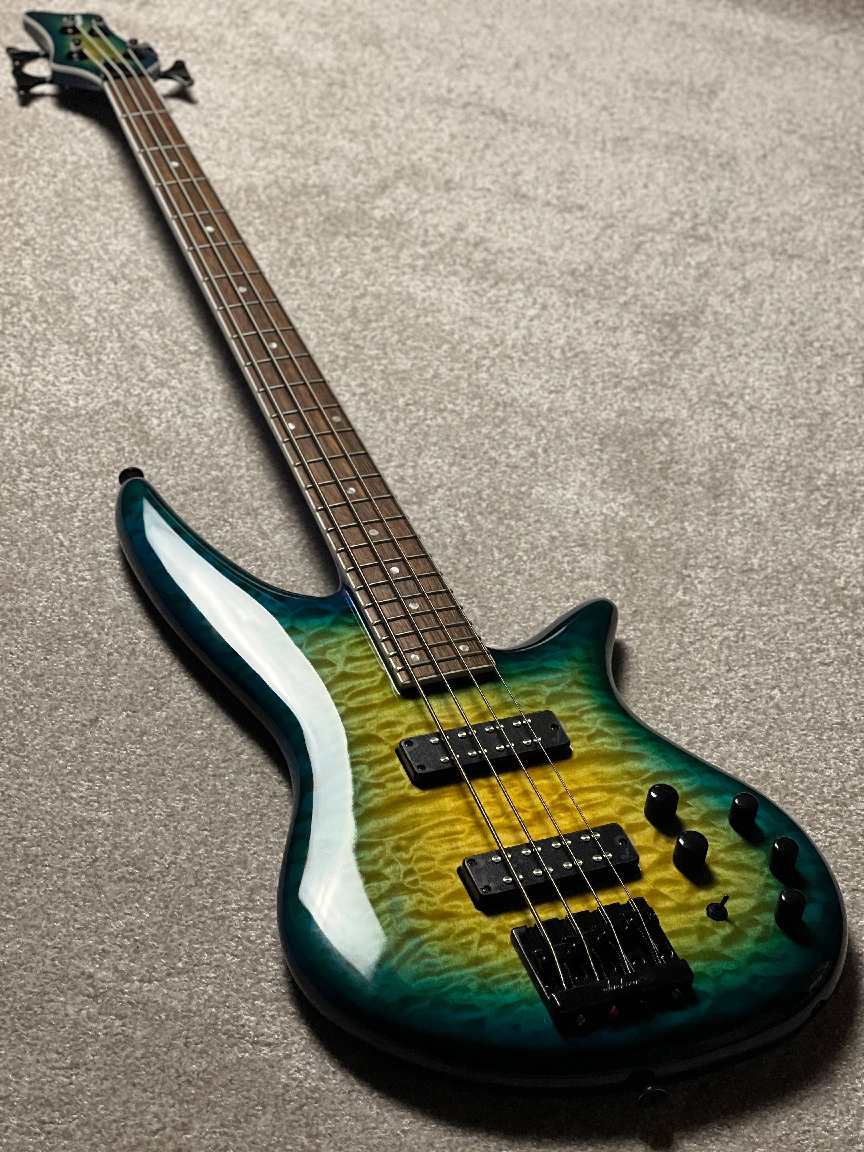 Jackson X Series Spectra Bass SBX QM IV with Laurel FB in Amber Blue B ...
