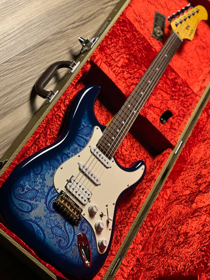 SQOE SEST1100 HSS Custom Shop Series in Blue Paisley Limited Edition with Hardshell Case