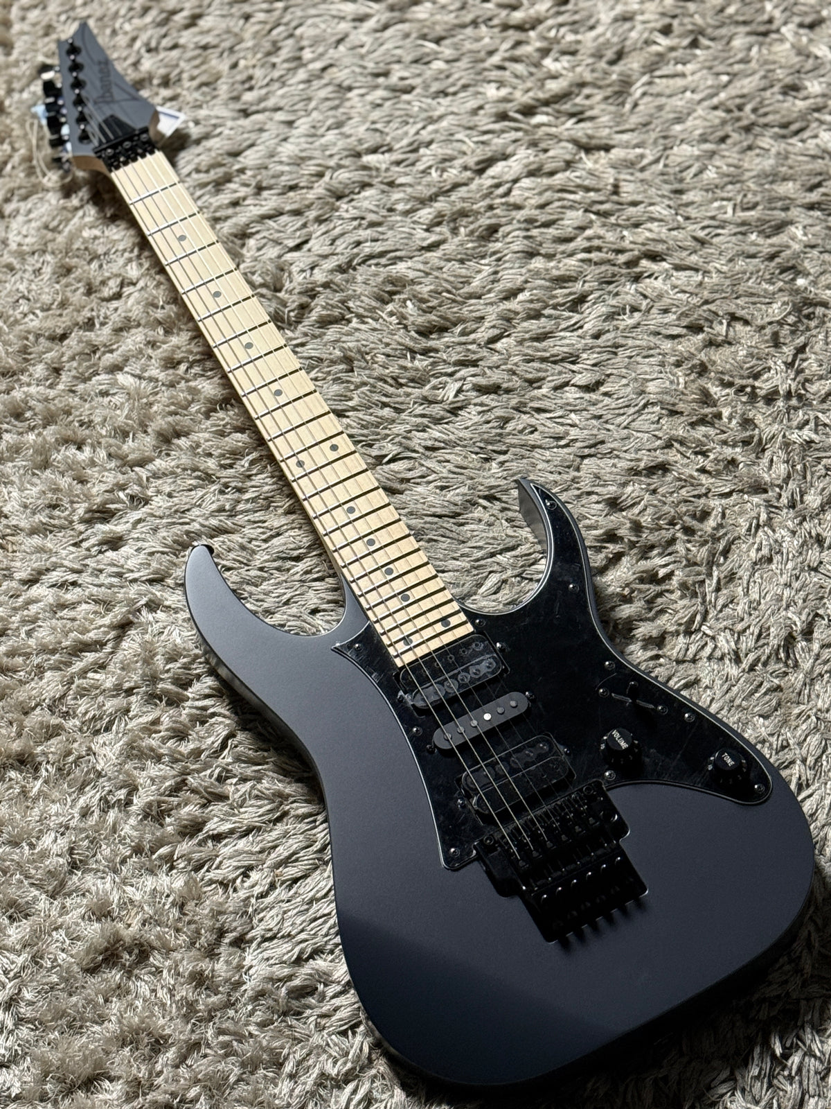 Ibanez RG550-GRF in Gray Metallic Flat