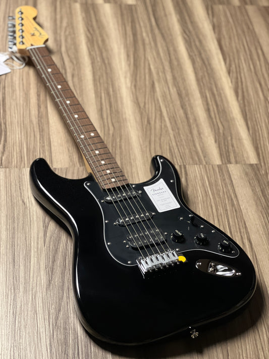Fender Standard Stratocaster HSS with Laurel FB in Black