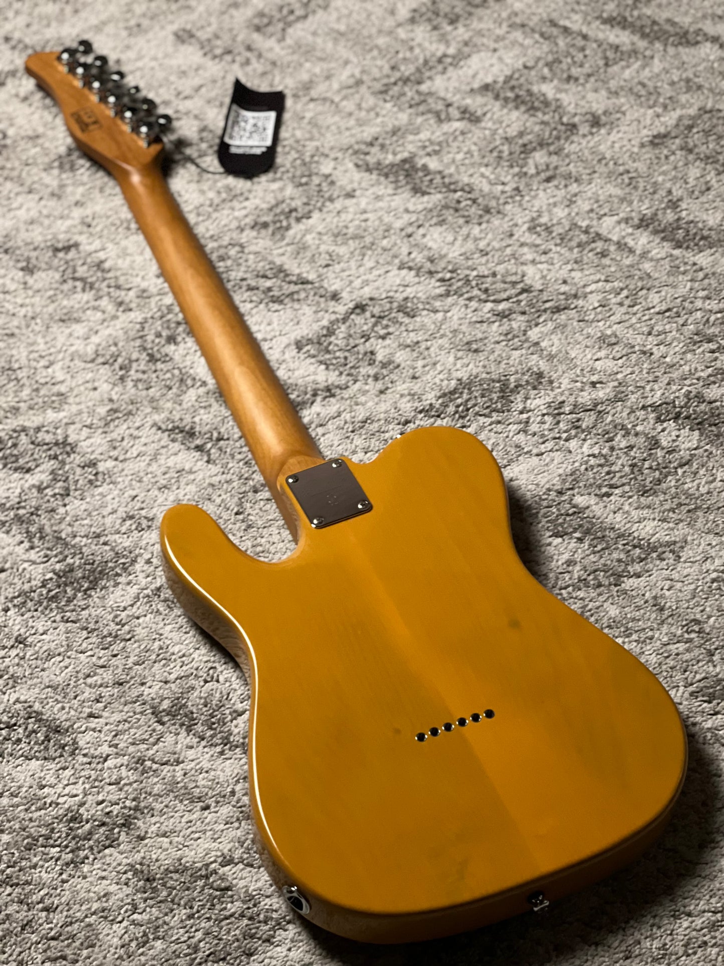 Sire Larry Carlton T7 in Butterscotch Blonde