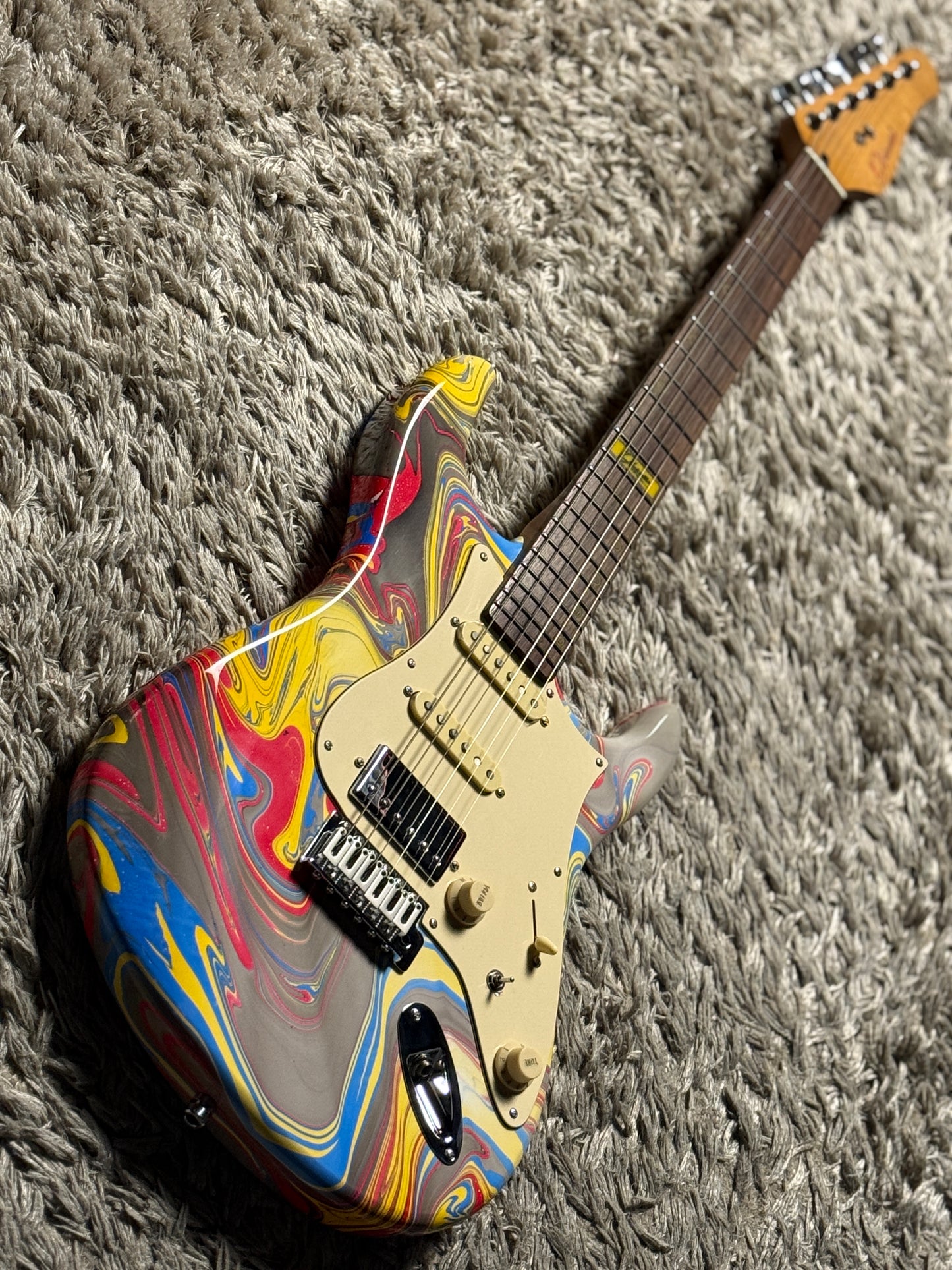 Dhatarattha Custom DST HSS in Grey Marble Swirl with Rosewood FB