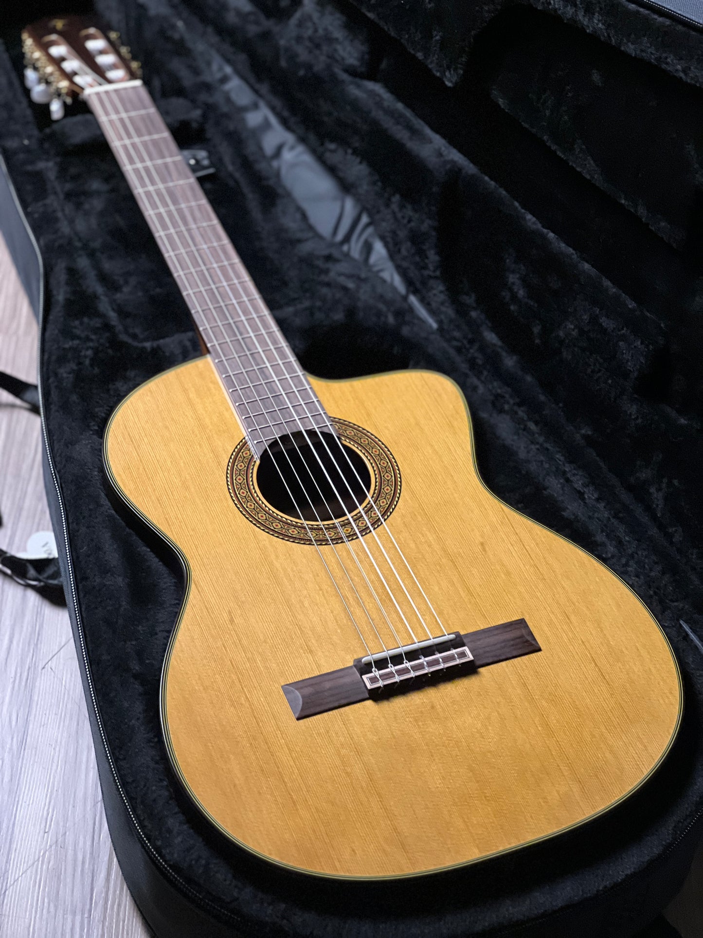Takamine EC132SC EC in Gloss Natural 62060744