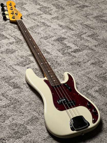 Fender Japan Hama Okamoto Signature Precision Bass in Olympic White with Rosewood FB