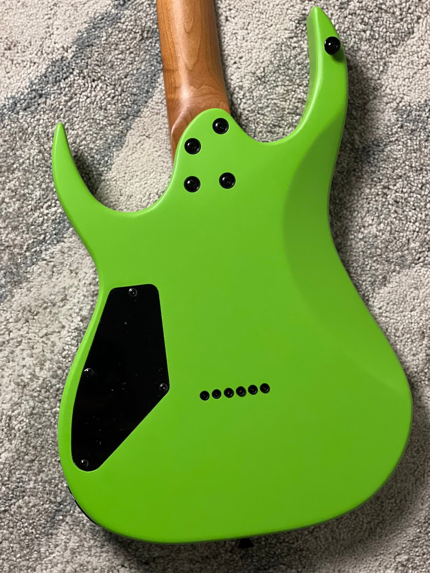 SQOE SEIB6S RGS in Satin Steele Green
