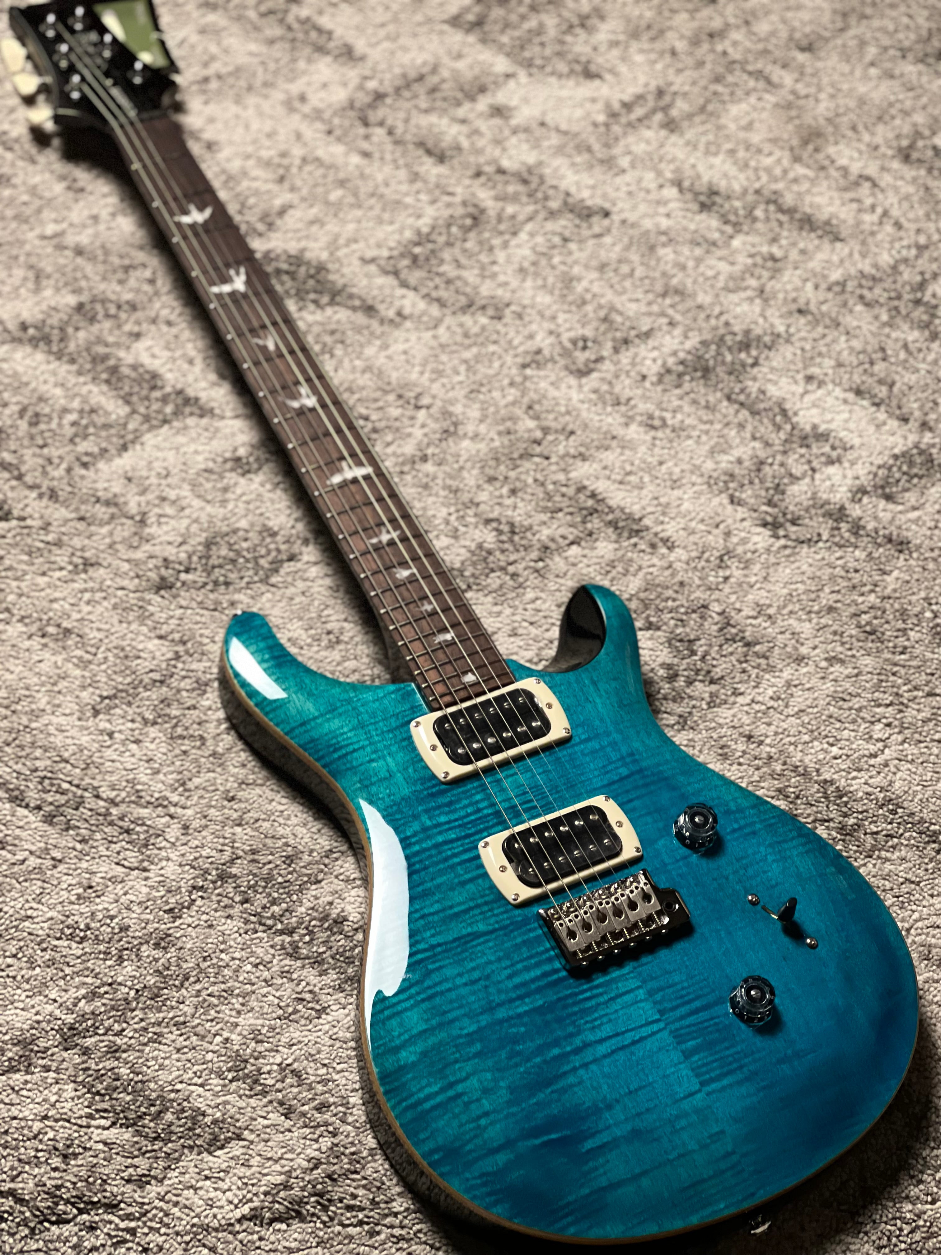 PRS SE Custom 24 in Blue Matteo – nafiriguitar.com