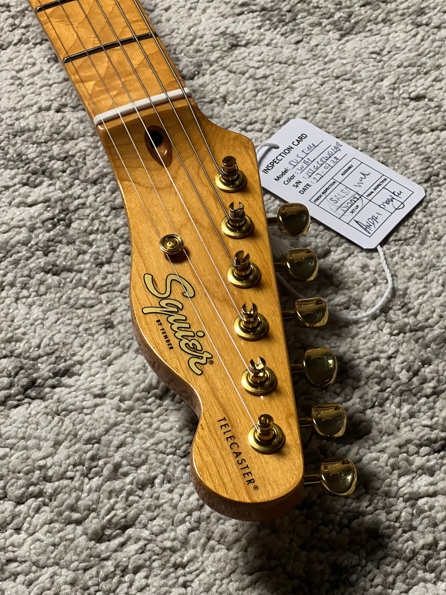 Squier FSR Classic Vibe 50s Telecaster with Maple FB in White Blonde