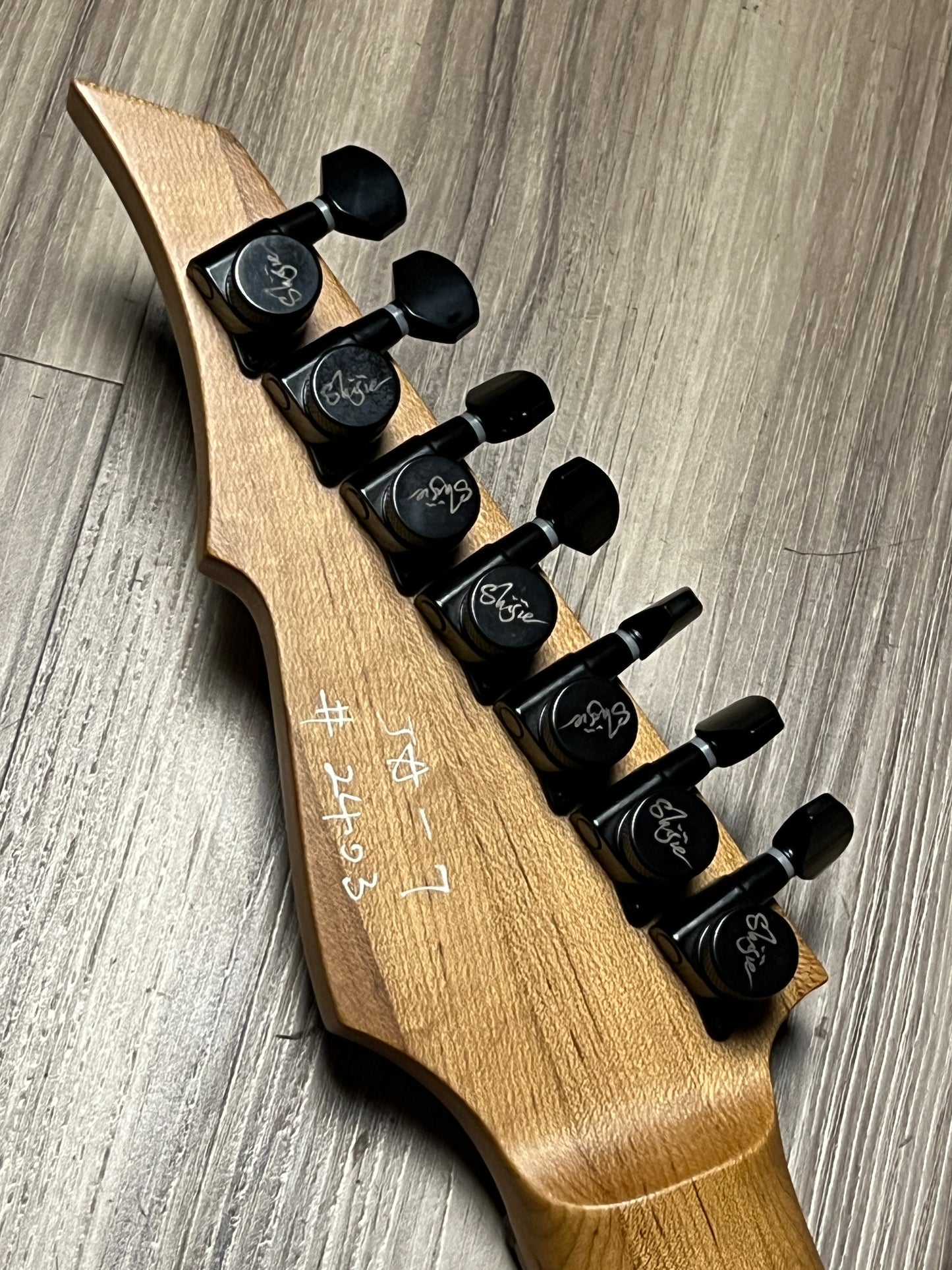 Shijie JA-7 Custom Shop in Transparent Purple Burst 2403