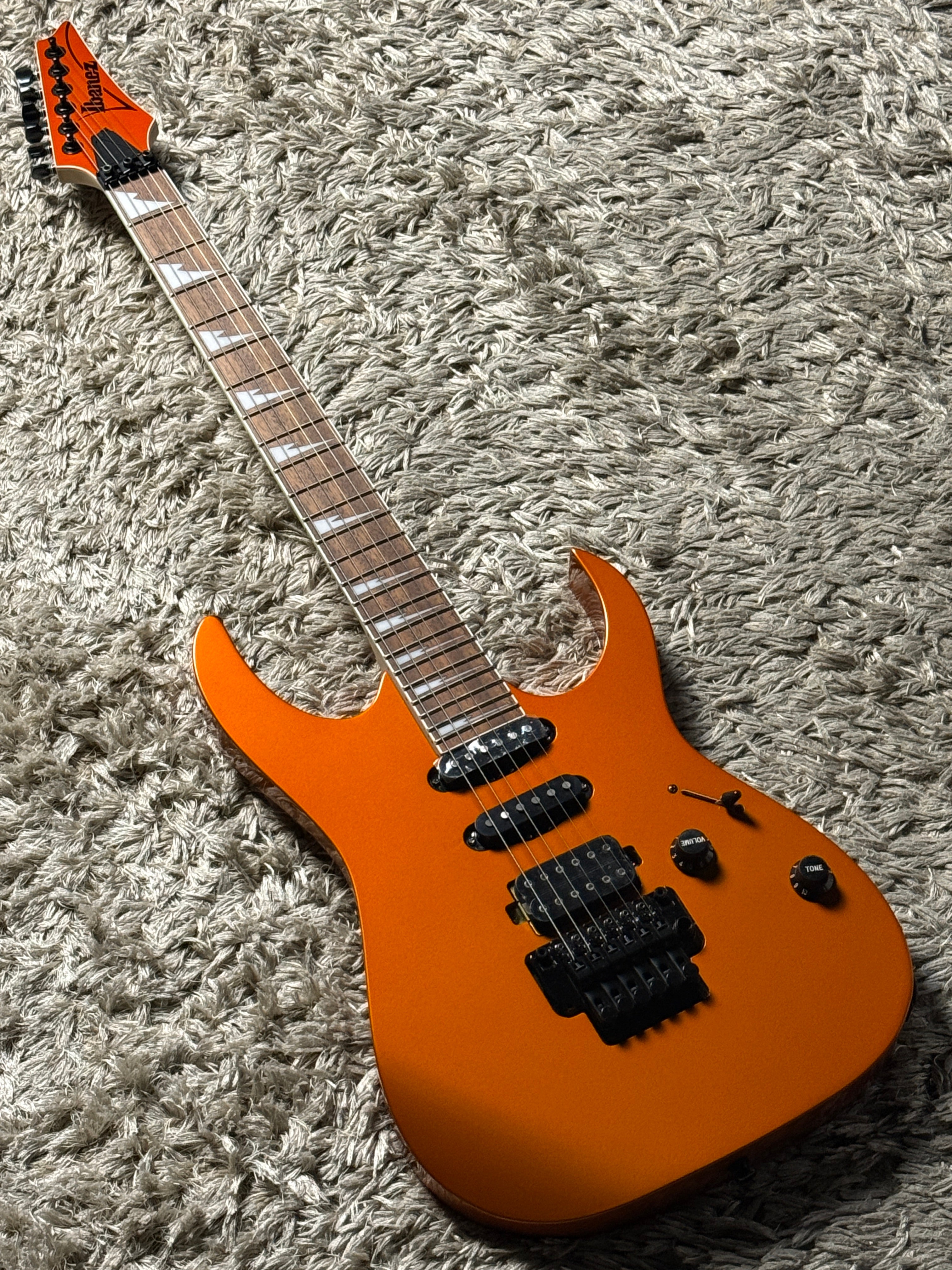 ジャンク品　Ibaneze RoadsterⅡ Ibanez RG460DX-ROM in Roadster Orange Metallic I260504122 (USED