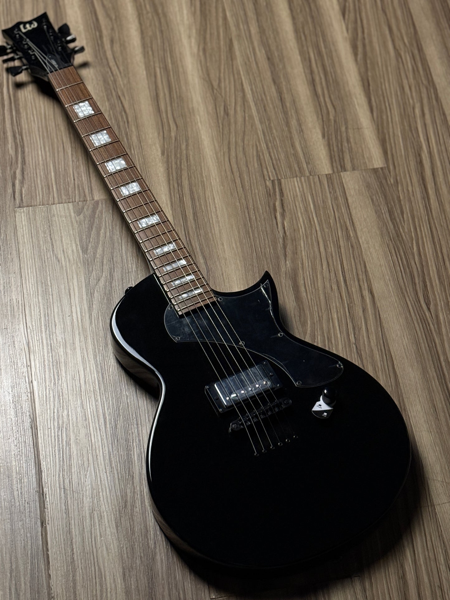 ESP LTD EC-201FT In Black