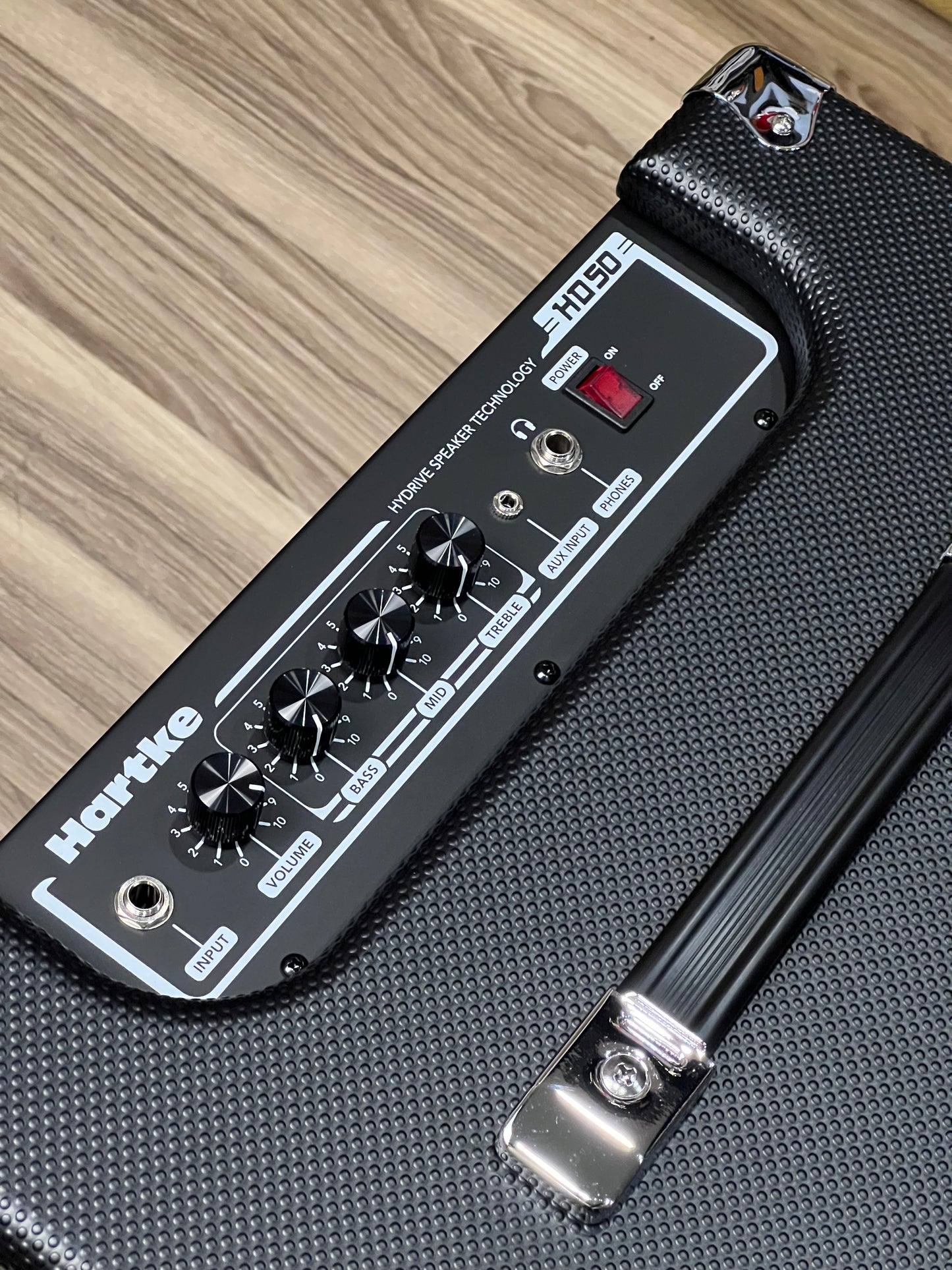 Hartke HD50 1 x 10-inch 50-watt Bass Combo Amp