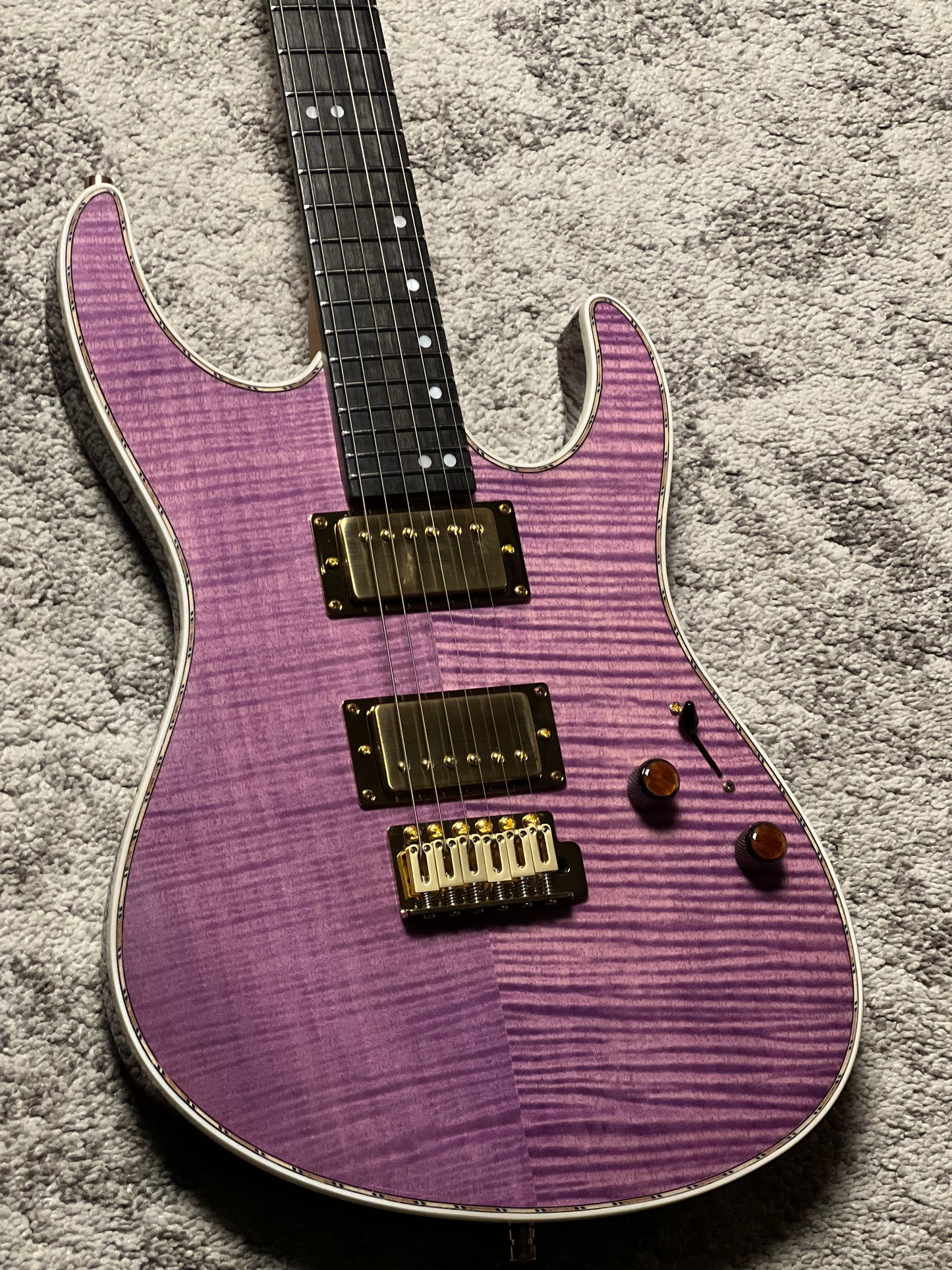 Dhatarattha Custom DST HH Flame in Purple Amethyst with Rosewood FB