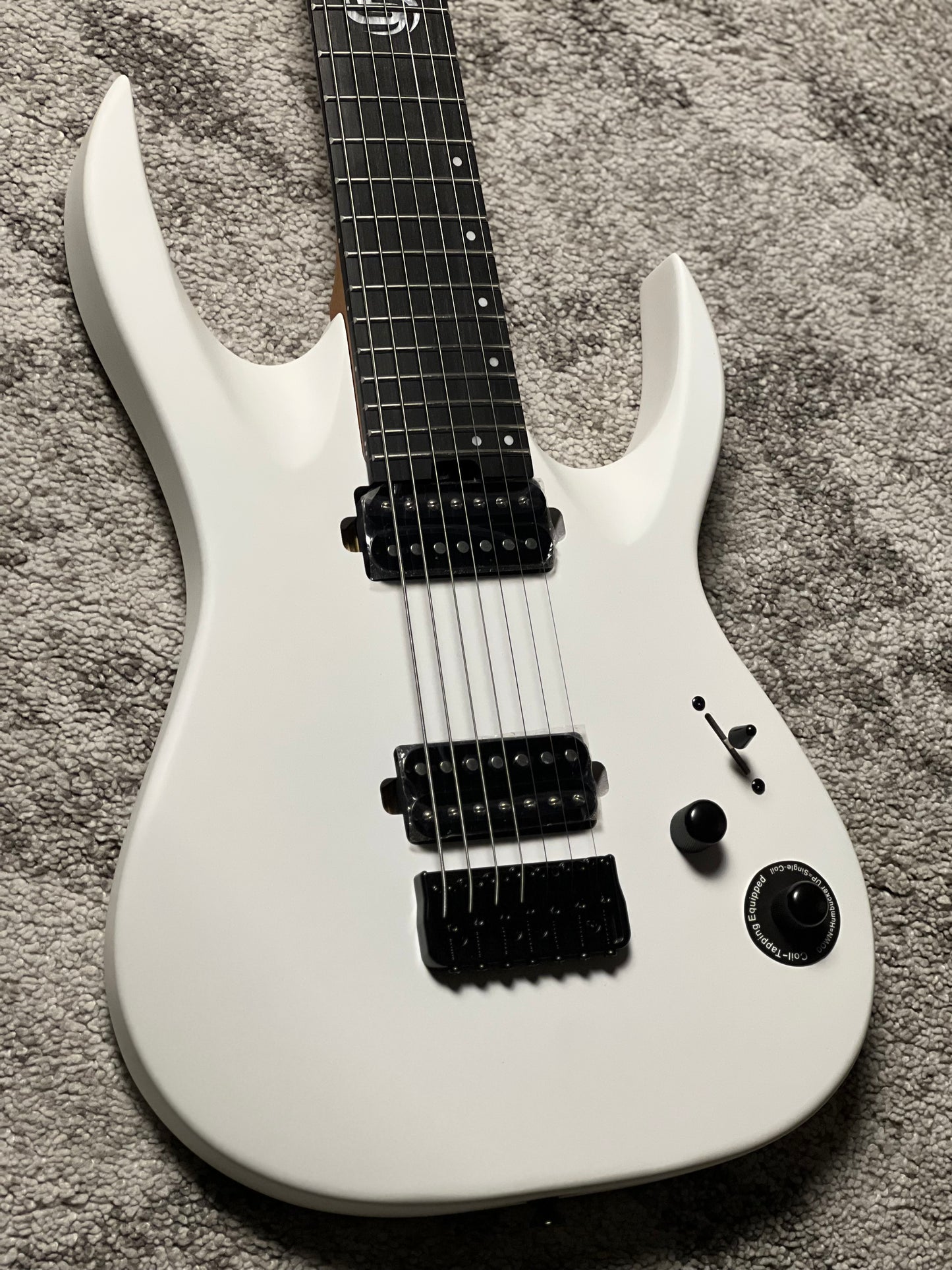 SQOE SEIB7S 7 WH String in White