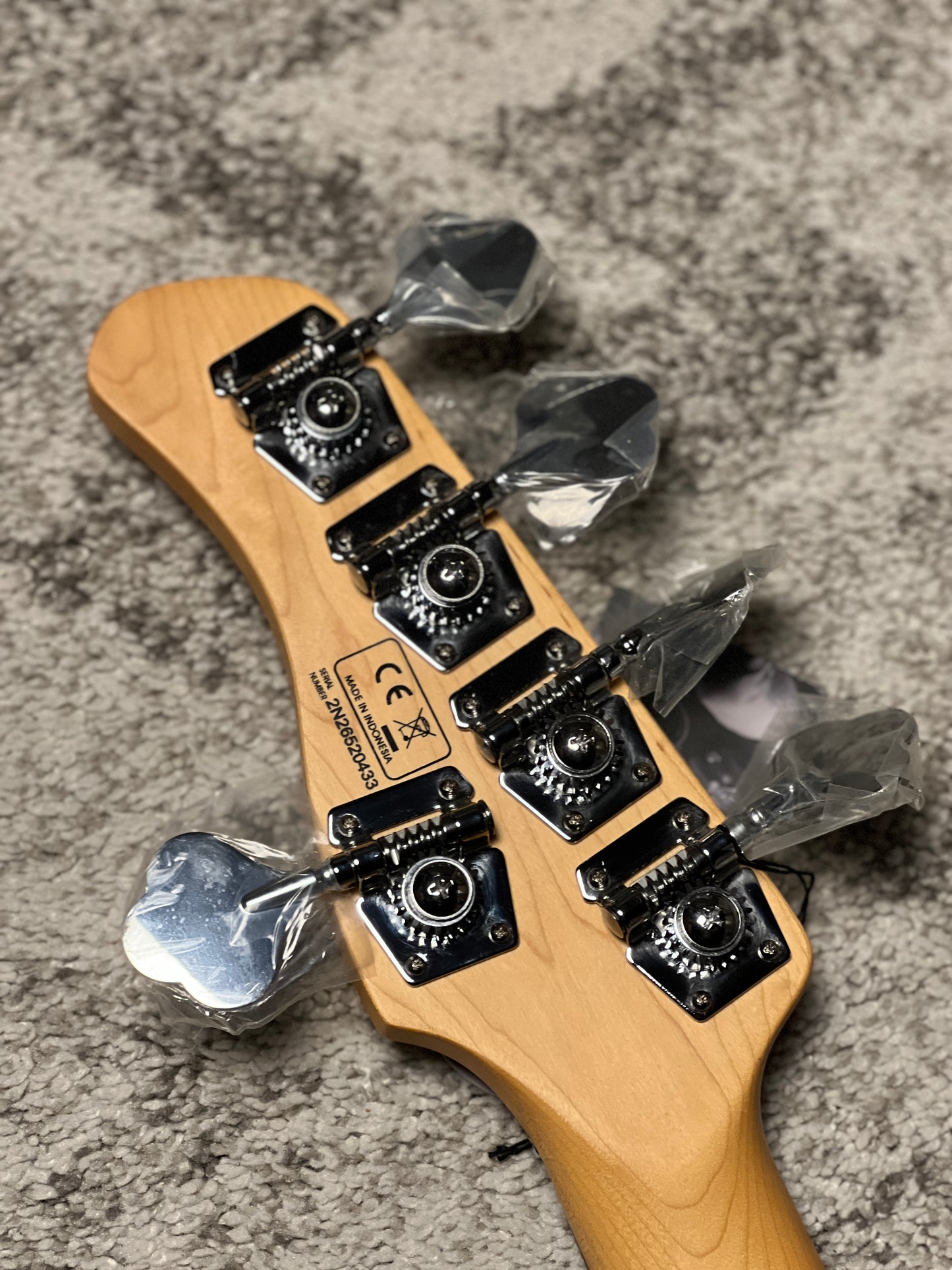 Sire Marcus Miller V3-5 New Gen Electric Bass Guitar in Midnight Blueburst