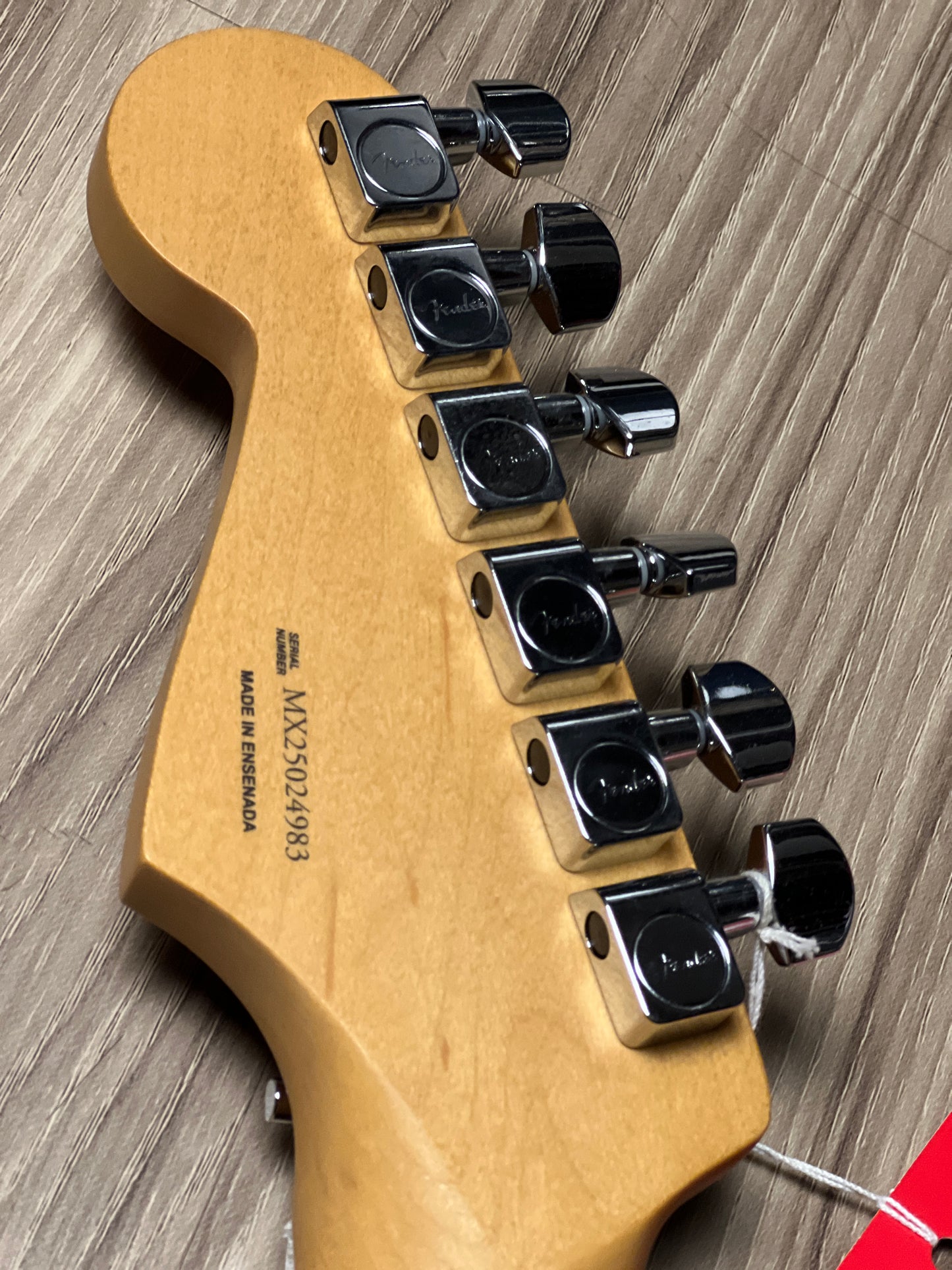 Fender Player II Modified Stratocaster HSS Floyd Rose with RW FB in 3 Tone Sunburst MX25024983