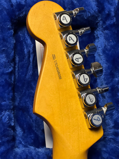 Fender 70th Anniversary American Professional II Stratocaster with RW FB in Comet Burst US24026056
