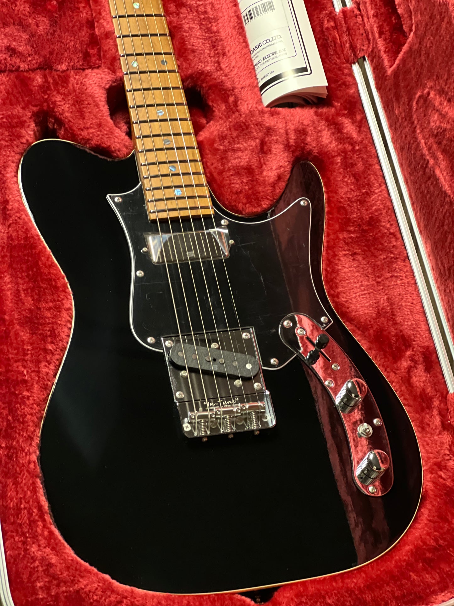 Ibanez Prestige AZS2209B in Black with Case F2315907