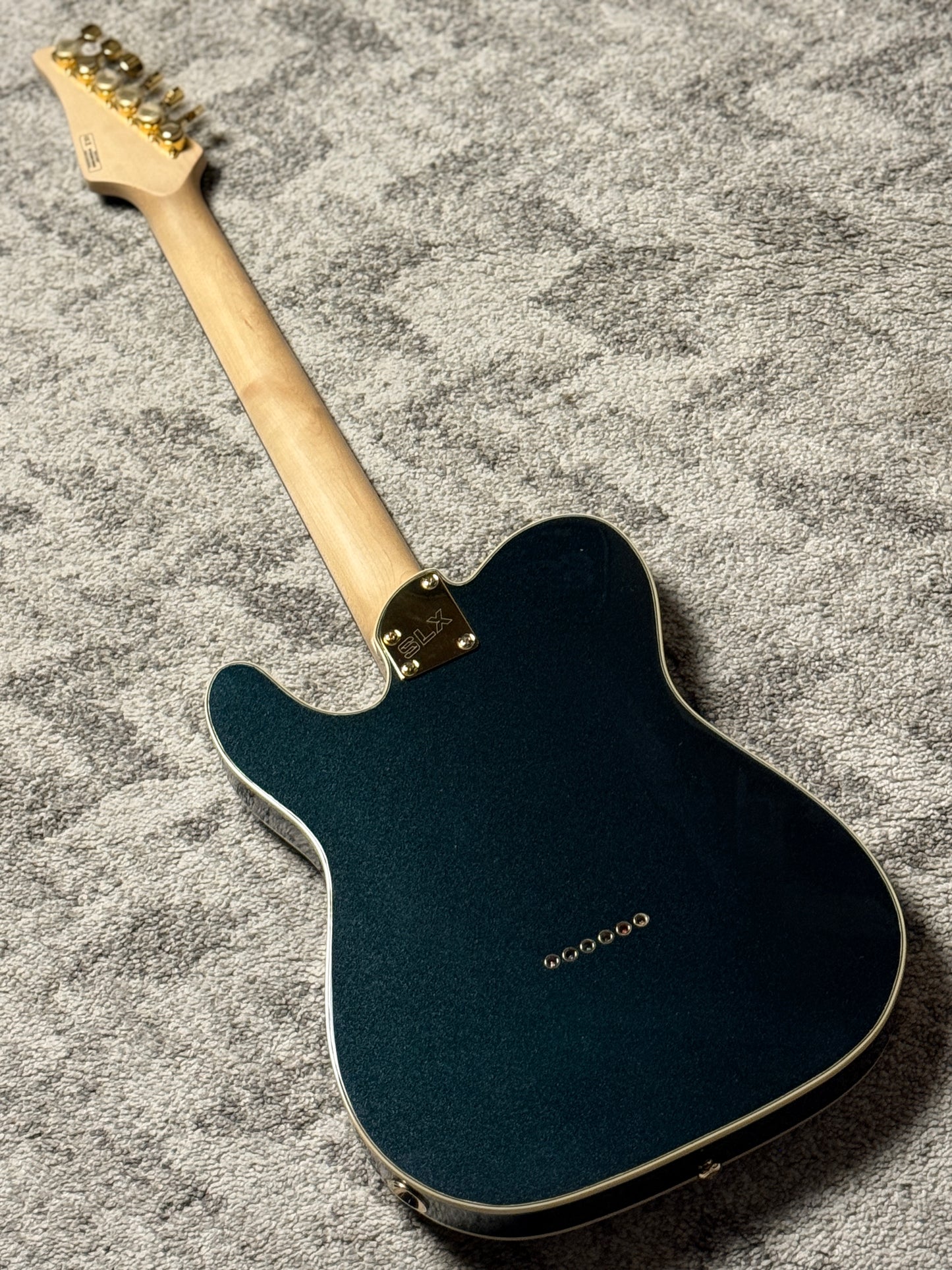 SLX Raven Thinline Super Deluxe in Sherwood Green Metallic with Rosewood FB and Gold Hardware
