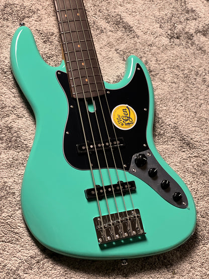 Sire Marcus Miller Bass V3-5 St New Gen in Mild Green