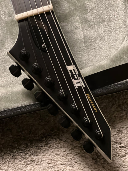 ESP E-II Horizon NT-7B Hipshot in Black satin ES0270263