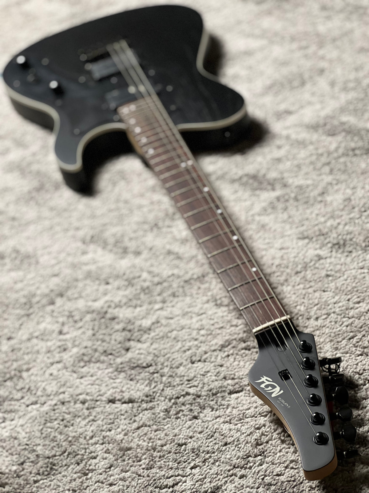 Fujigen FGN Iliad JIL2-ASH-DE664-R/OPB in Open Pore Black J220057