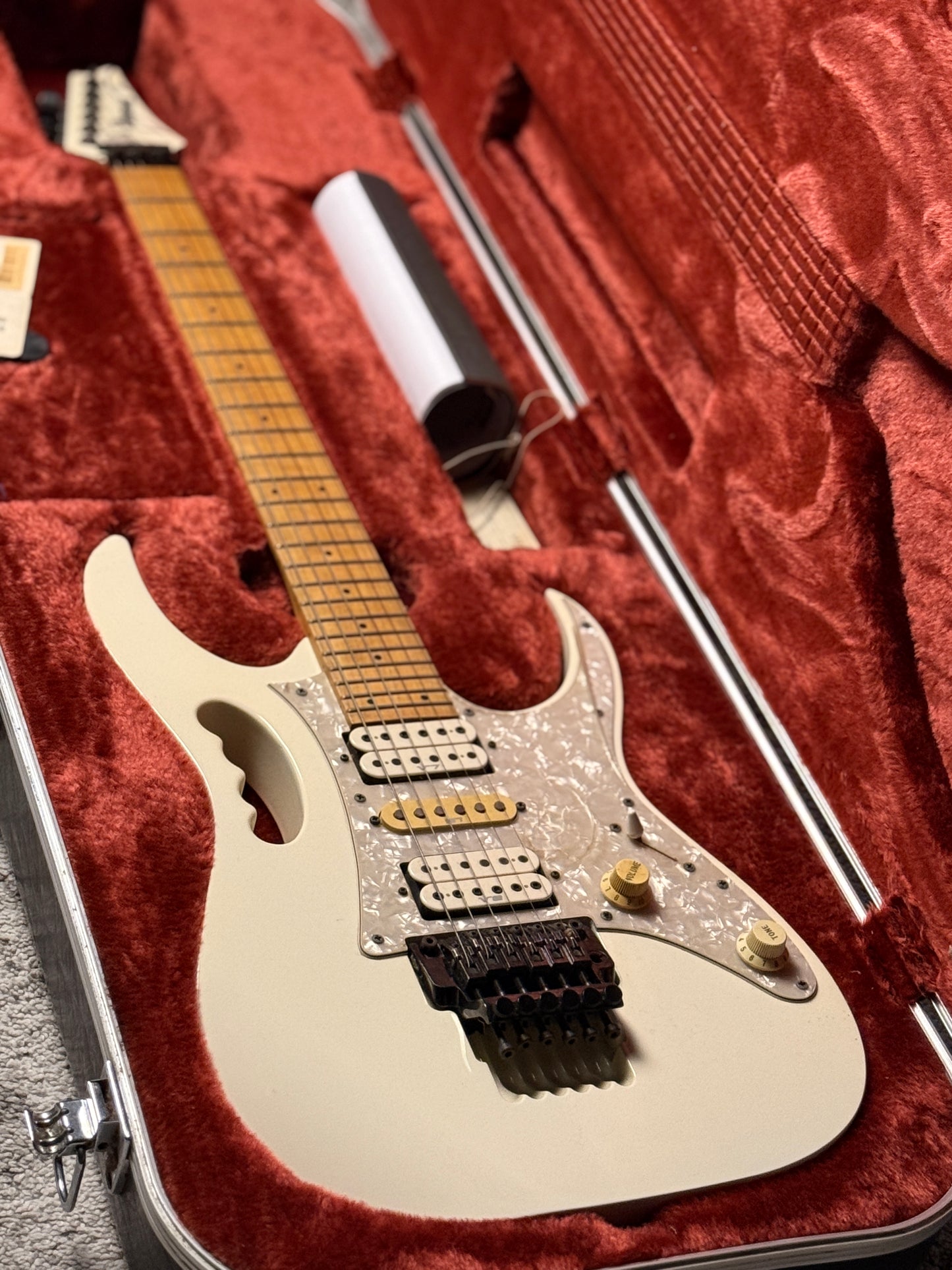 Ibanez JEM505 Steve Vai Signature in White F1025028 (USED)