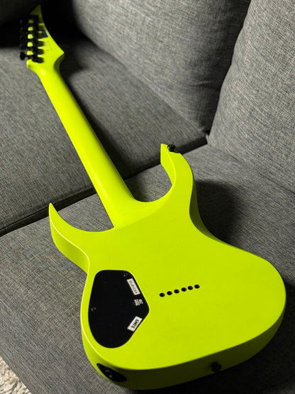 Solar A2.6 in Lemon Neon Matte IW21110510