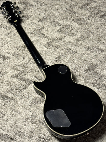 Epiphone Les Paul Custom Bats in Flight in Transparent Ebony Burst Limited Edition