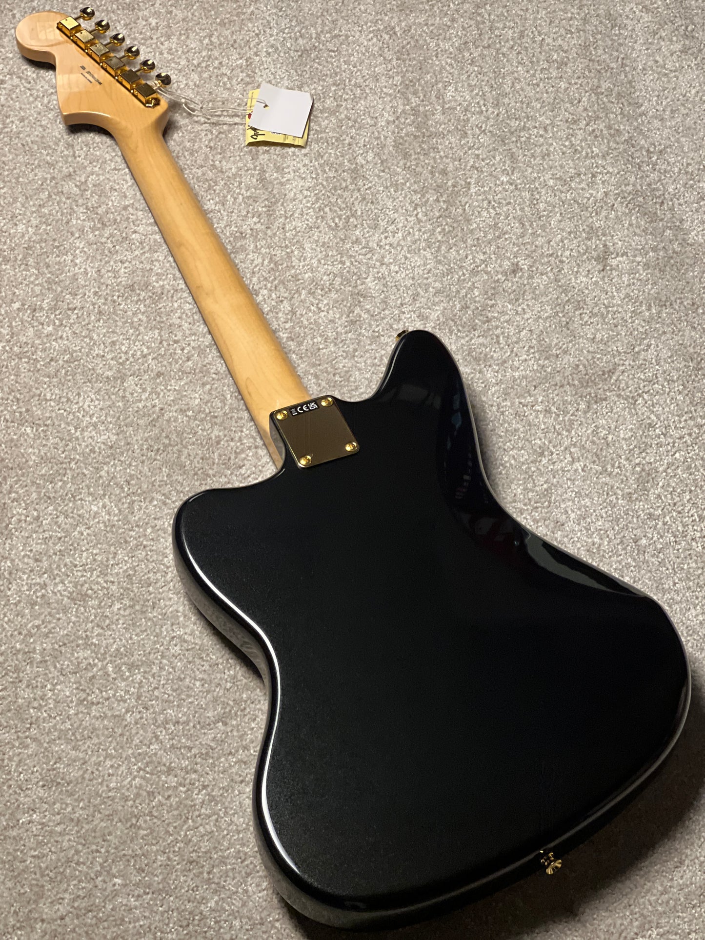 Fender Japan Traditional 2025 Collection 60s Jaguar with RW FB in Black Pearl JD25012644