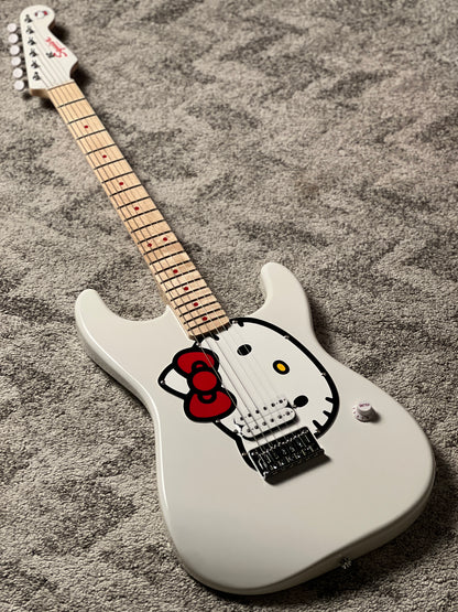 Squier by Fender Limited Edition Hello Kitty Stratocaster with Maple FB in White